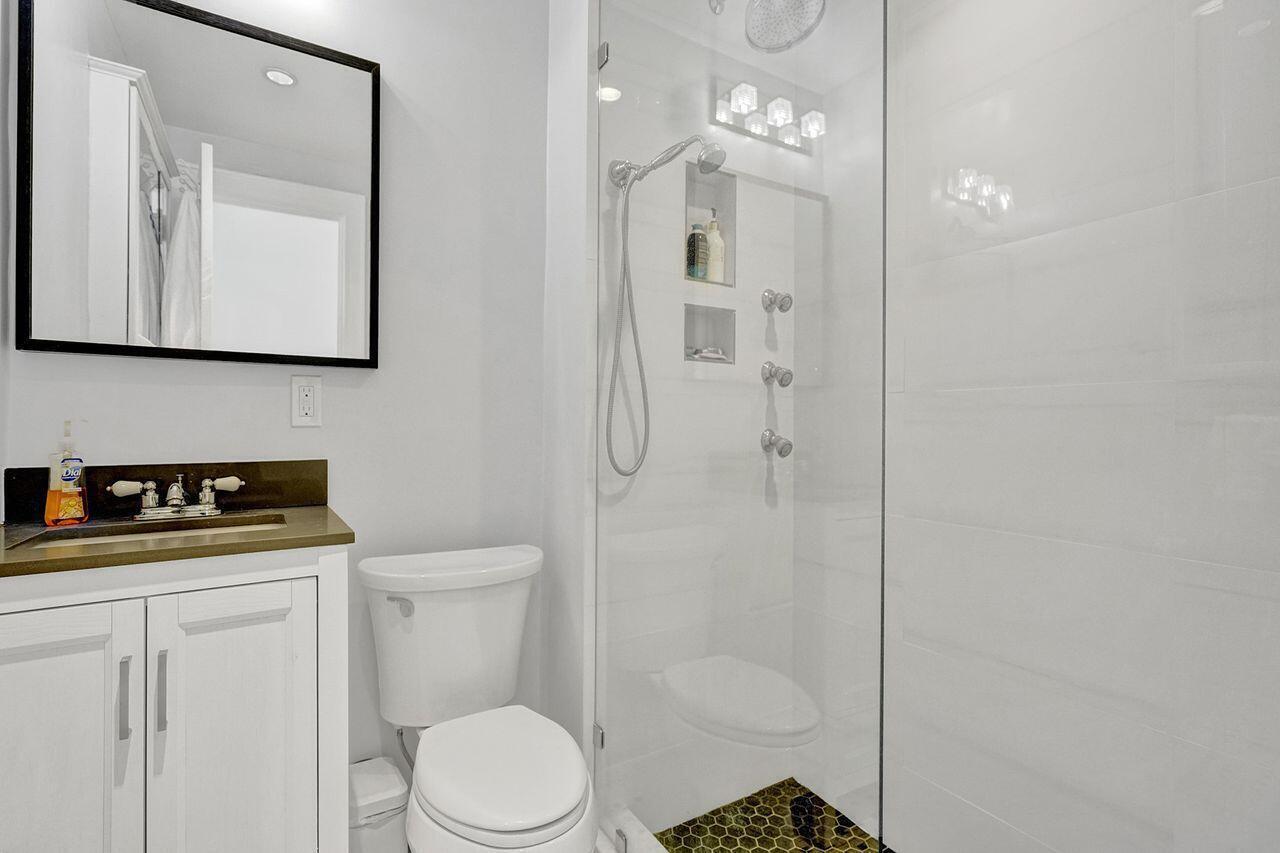 B26011361 Property Photo 14