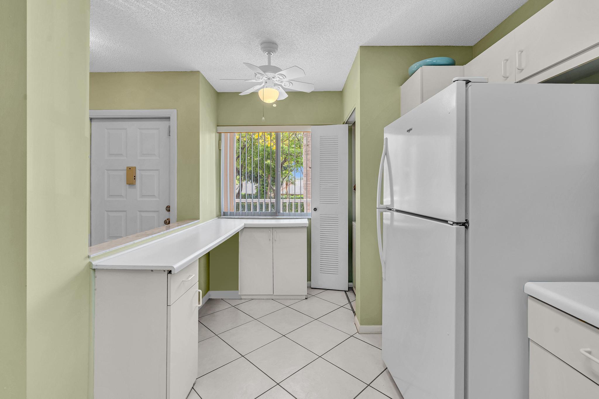 9537 Weldon Circle I213 Property Photo 9