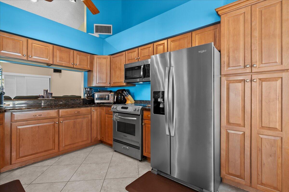 2424 Sw Foxpoint Trail Property Photo 17