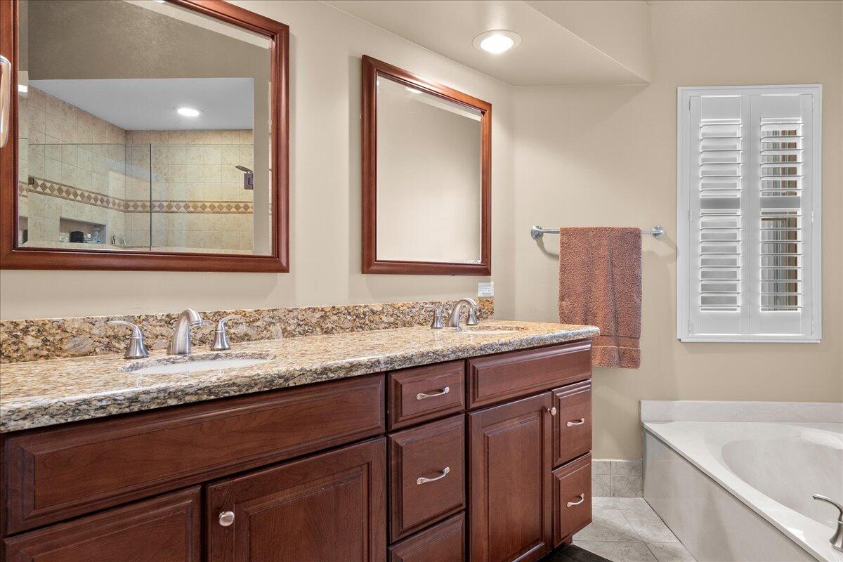 2424 Sw Foxpoint Trail Property Photo 21