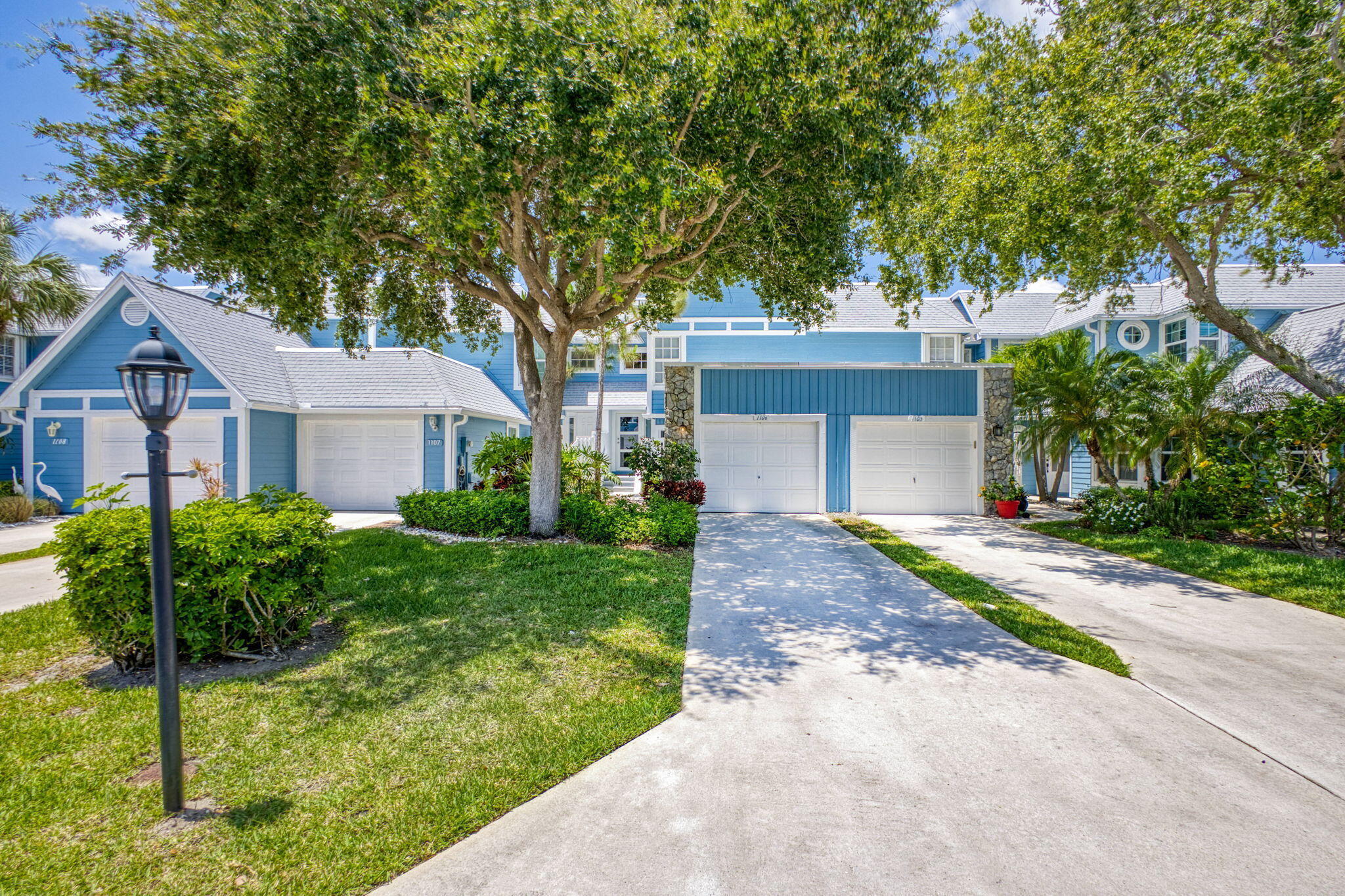 1106 Ocean Dunes Circle Property Photo 3