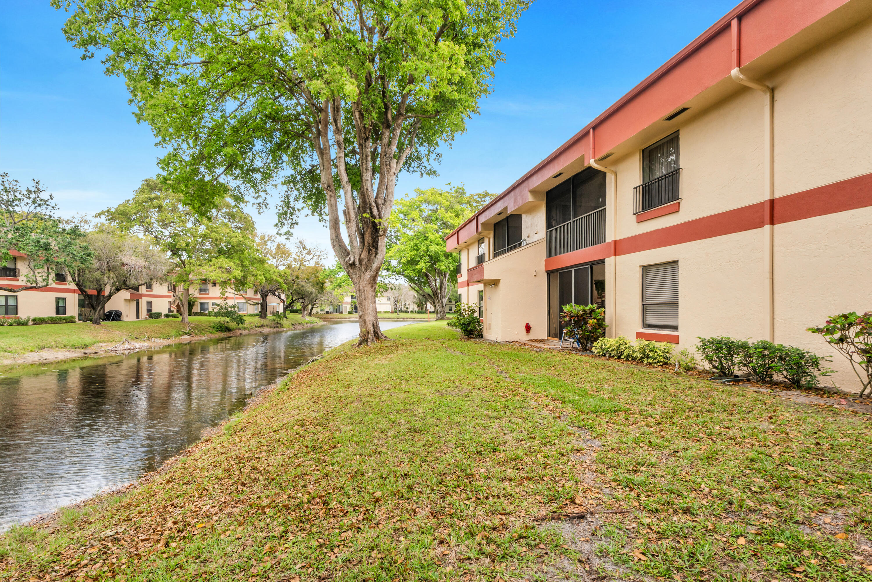 4158 Carambola Circle S 2156 Property Photo 20