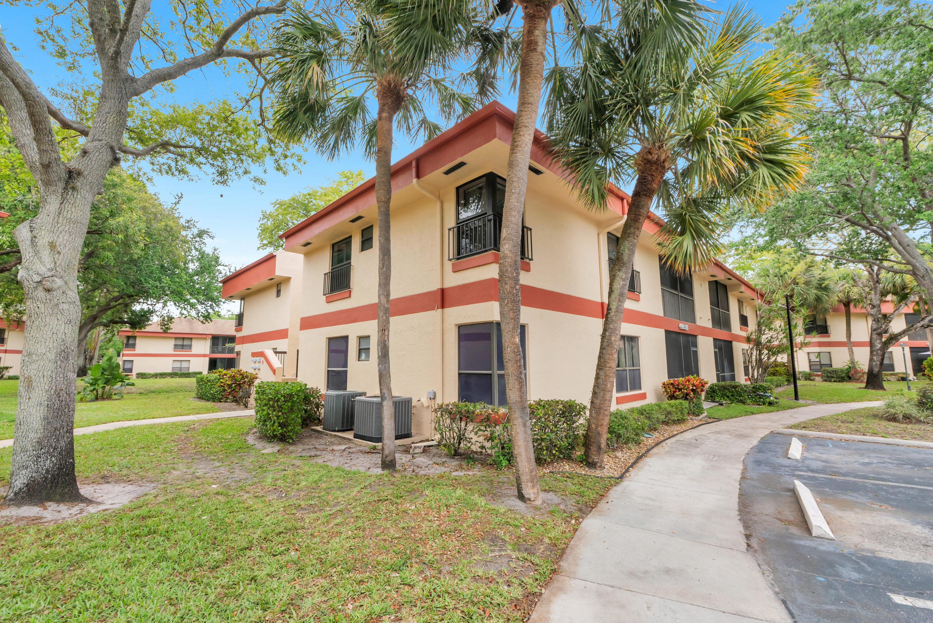4158 Carambola Circle S 2156 Property Photo 23