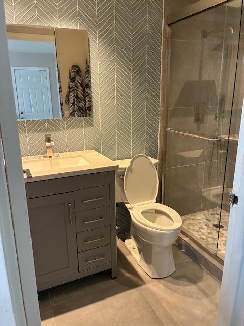 195 Monaco E Property Photo 9
