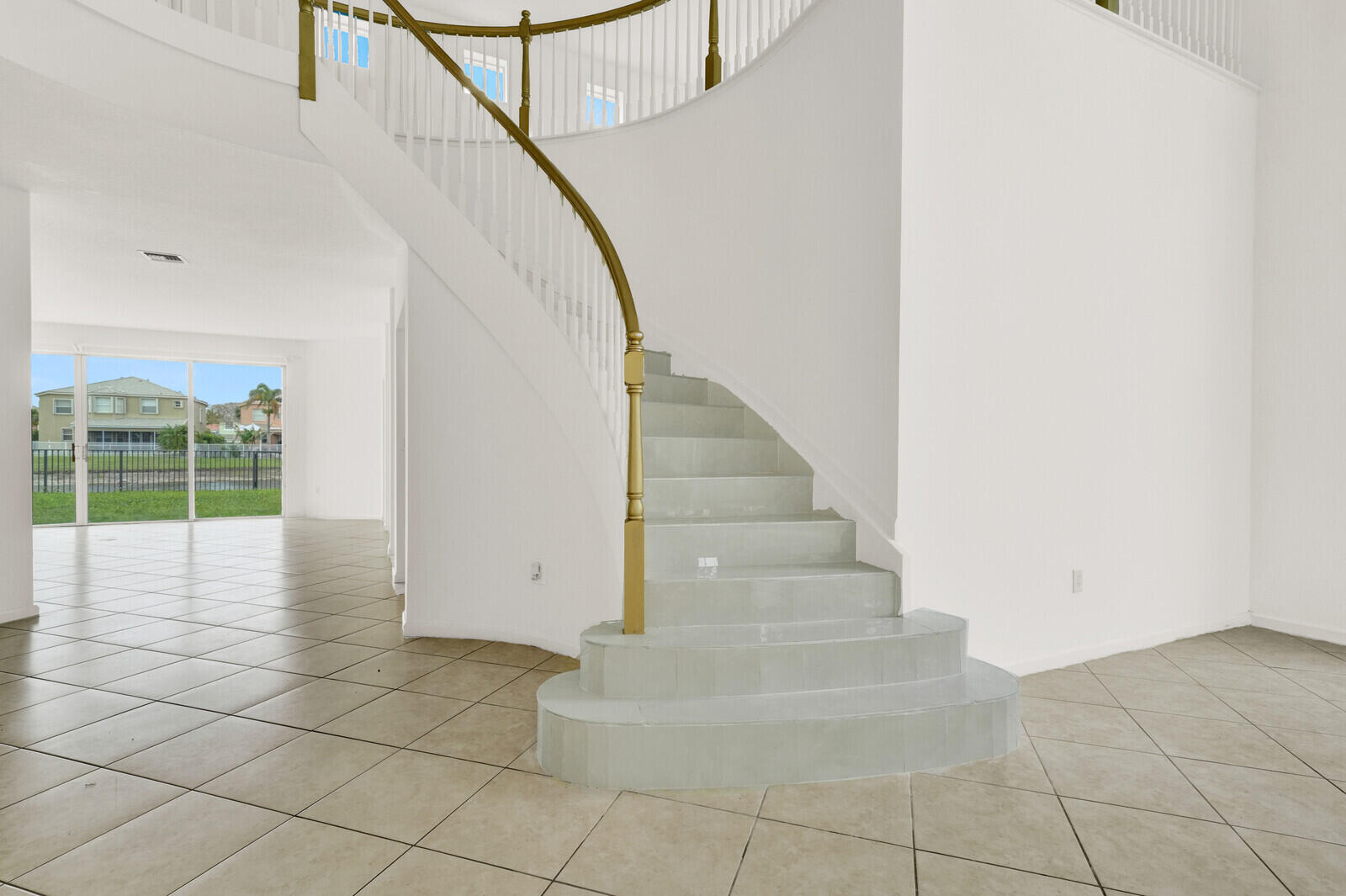 9037 Alexandra Circle Property Photo 11