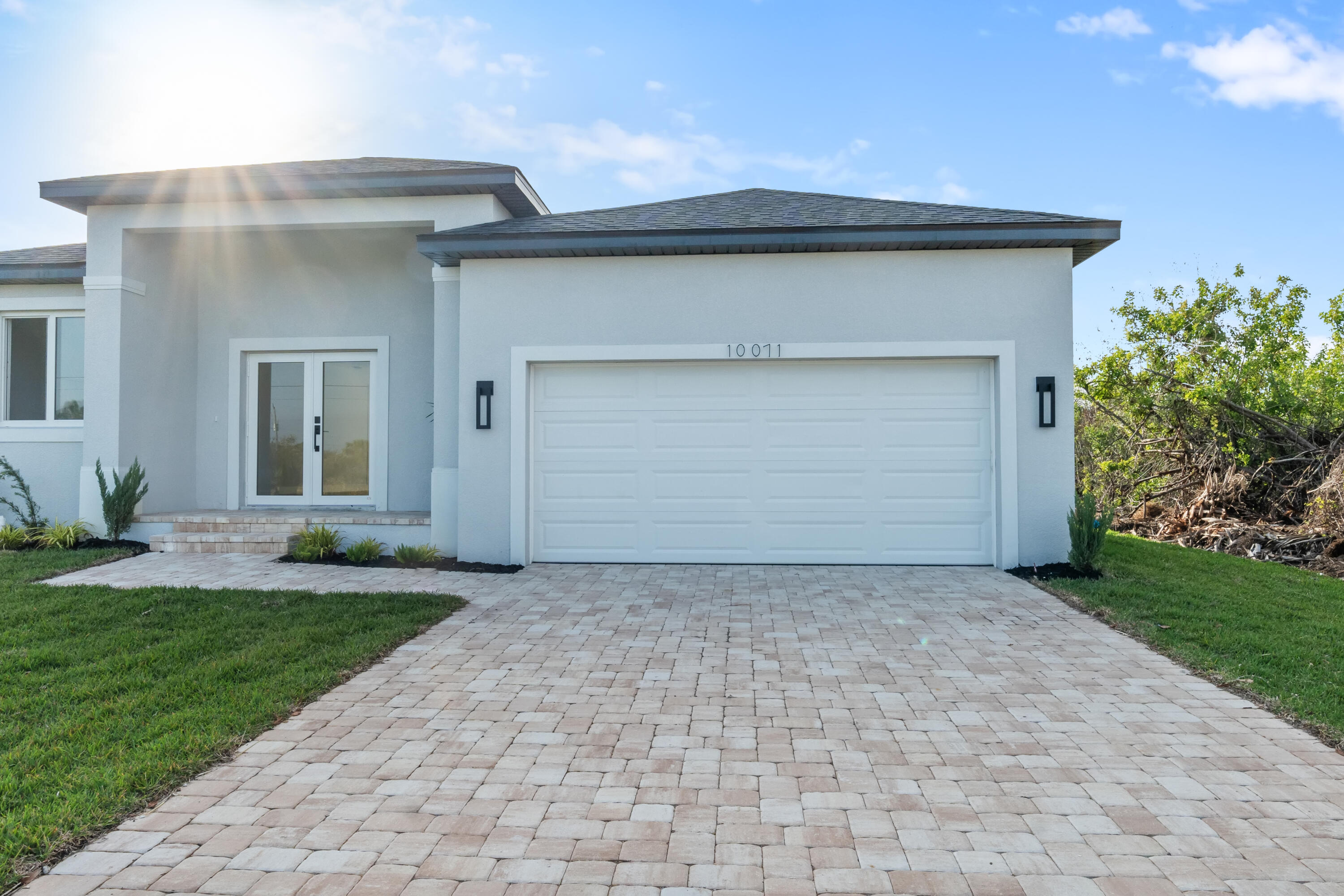 10071 Kingsville Drive Property Photo 7