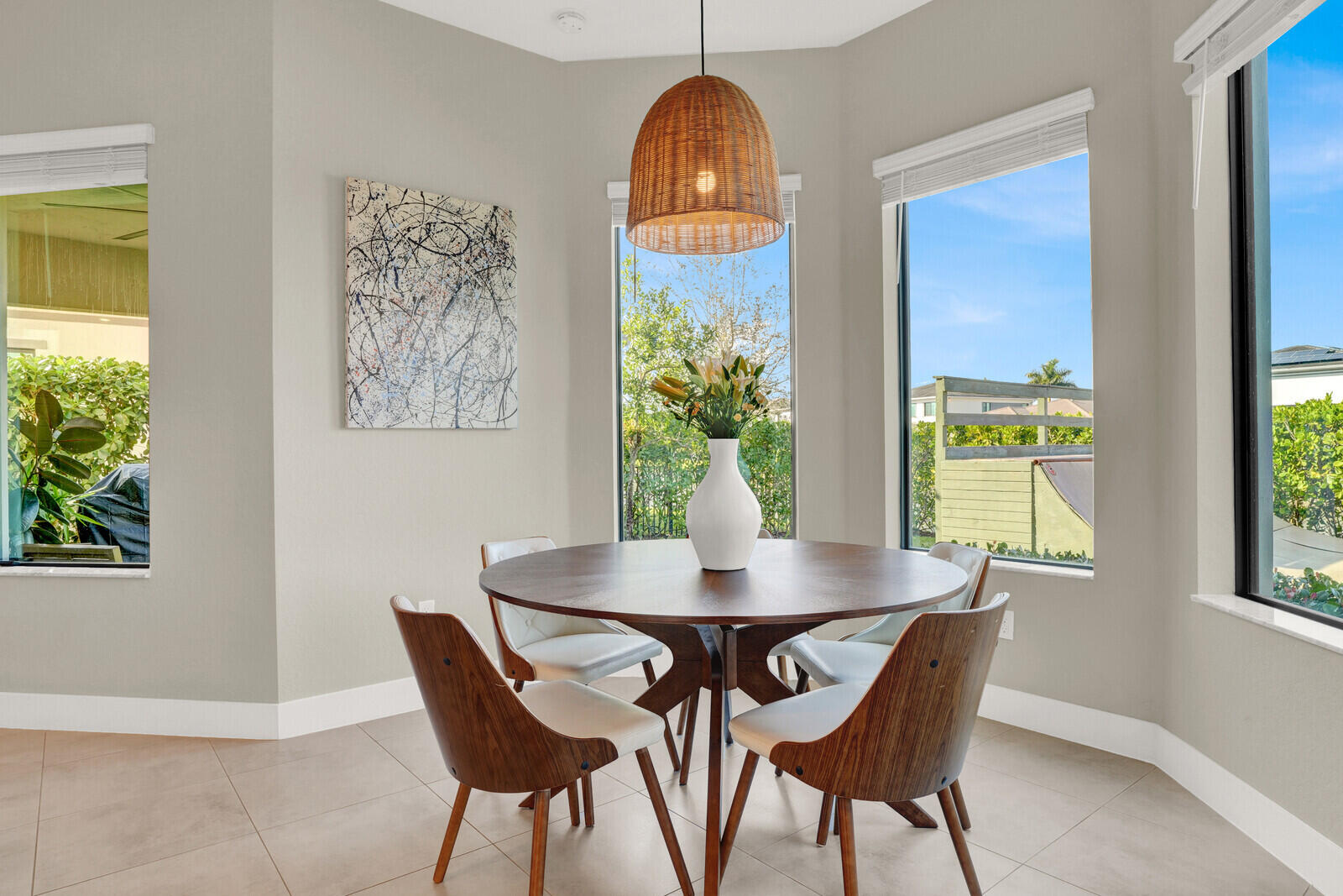 10767 Pacifica Way Property Photo 11