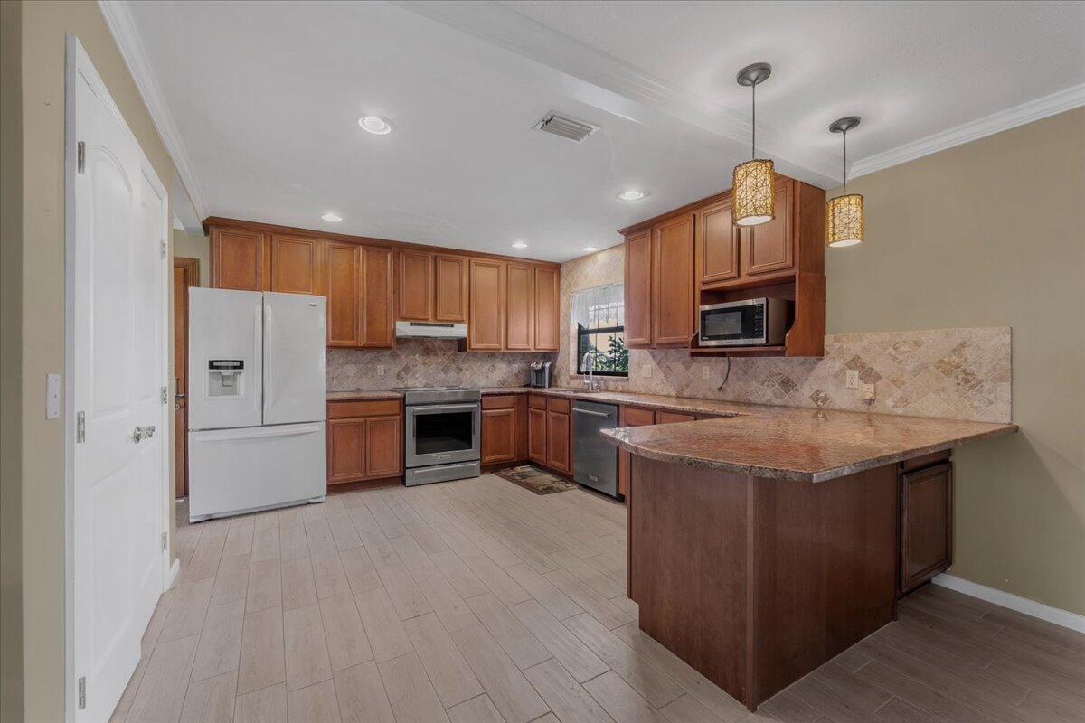 2531 River Road Property Photo 42