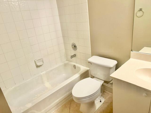 7584 Thornlee Drive Property Photo 8