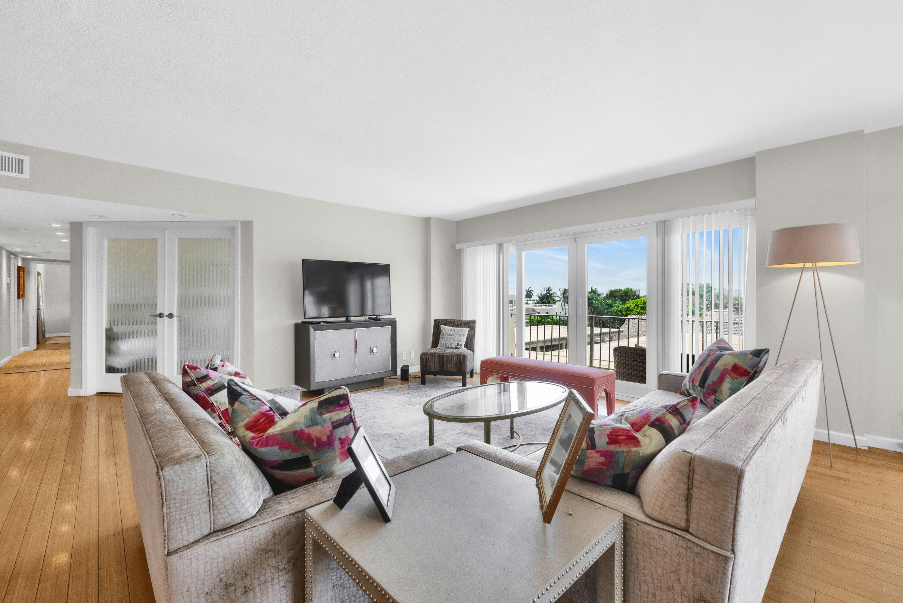 2500 E Las Olas Boulevard 409 Property Photo 7
