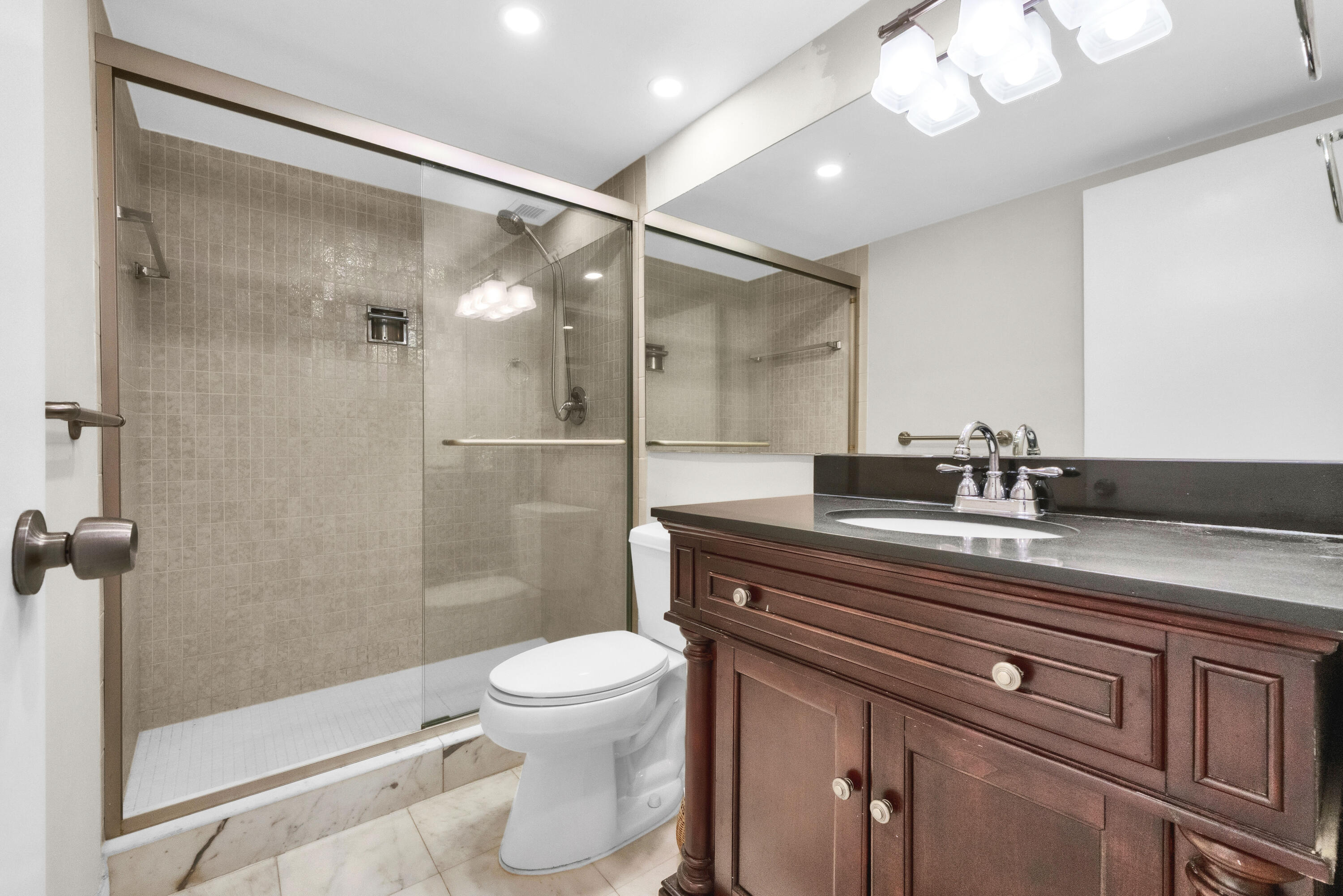 2500 E Las Olas Boulevard 409 Property Photo 10