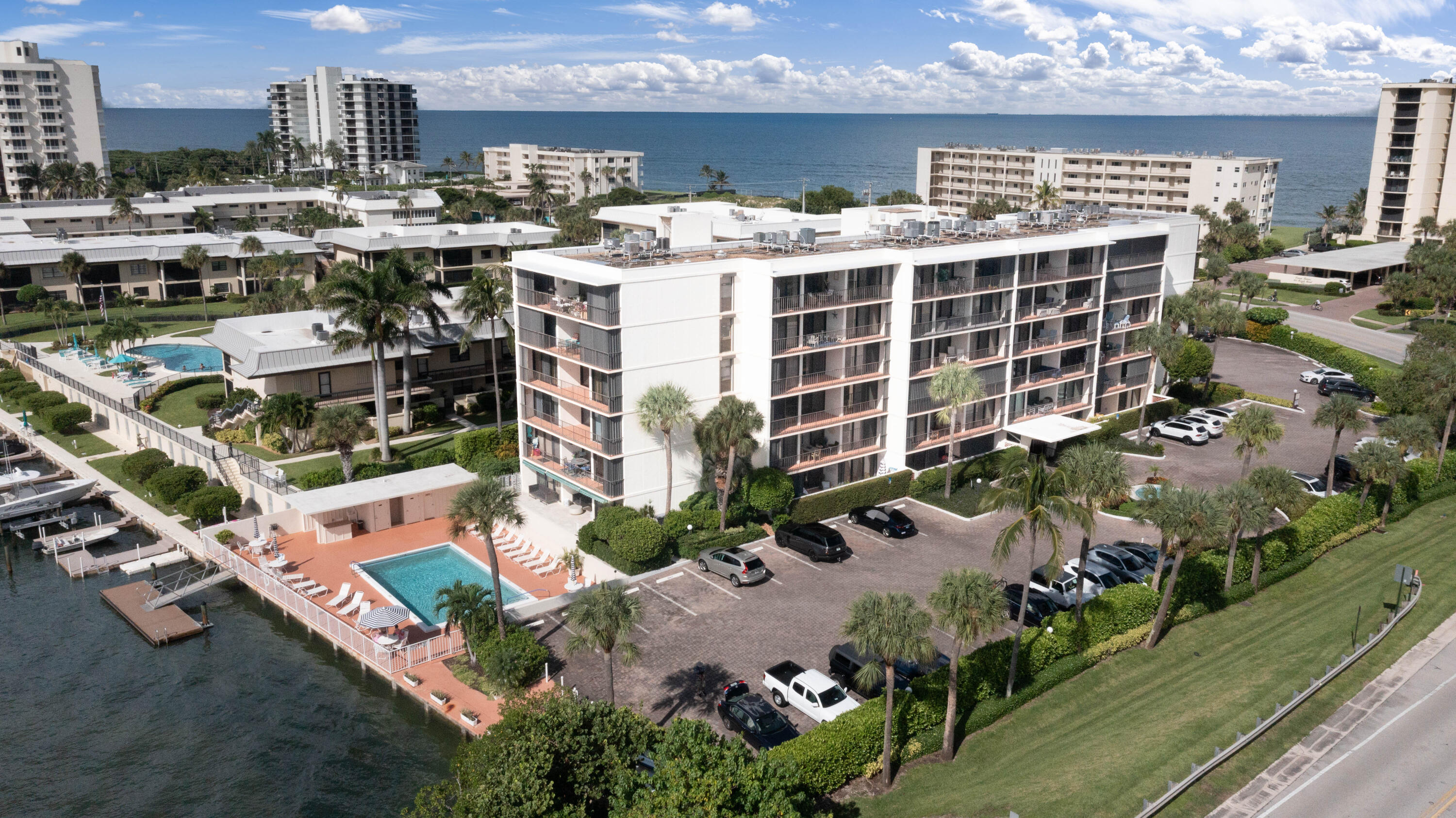 225 S Beach Road Unit 205 Property Photo 9