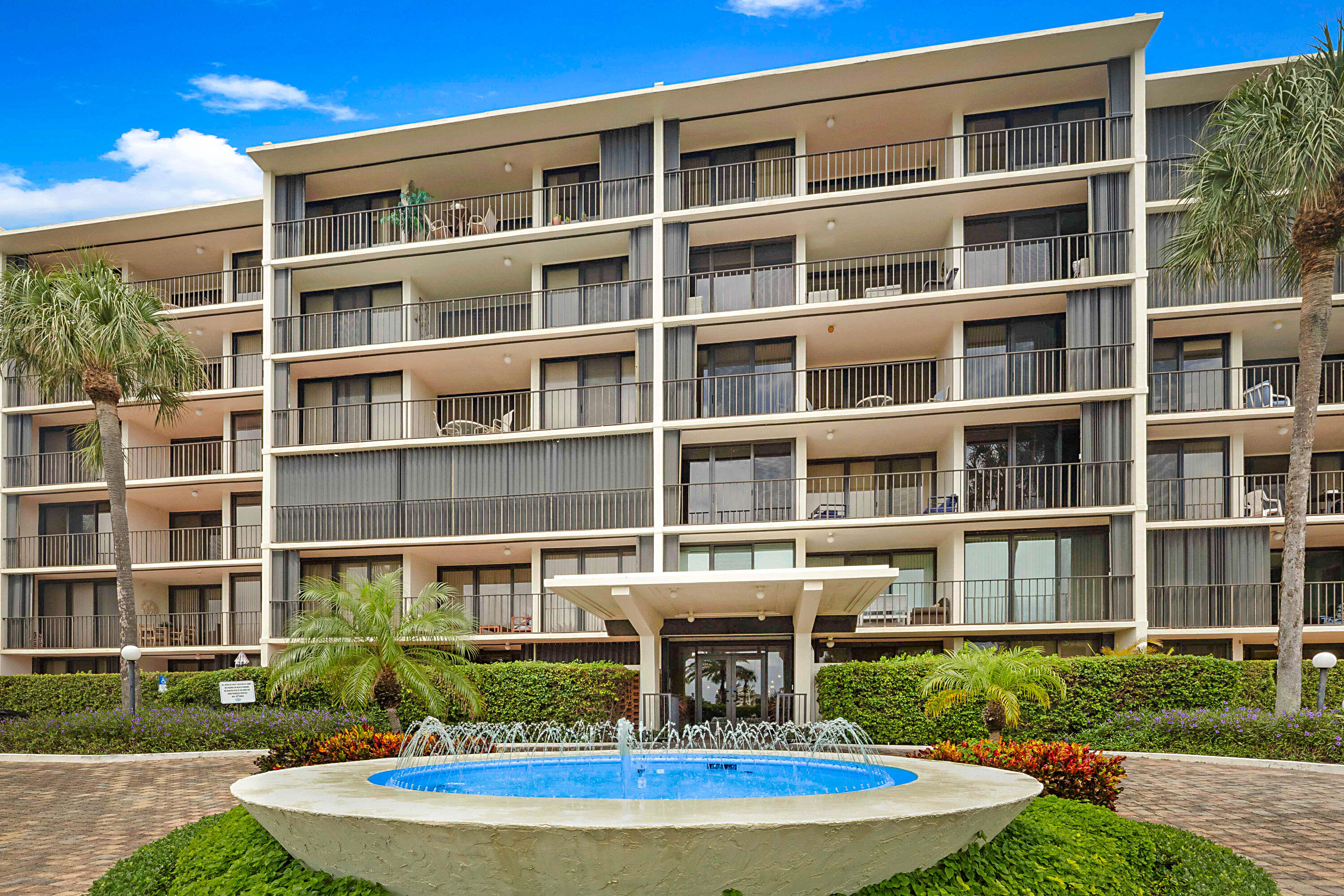 225 S Beach Road Unit 205 Property Photo 43
