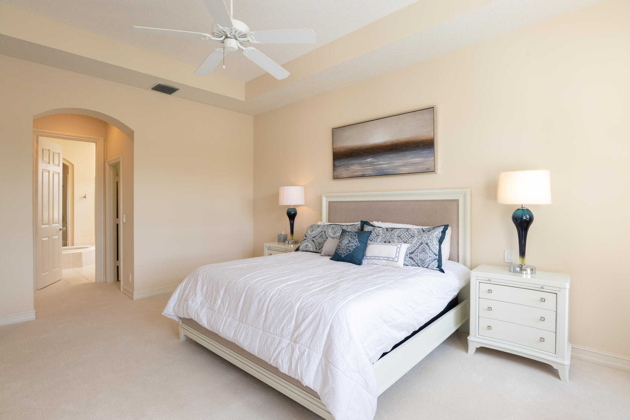 10240 Blue Heron Cove Property Photo 17