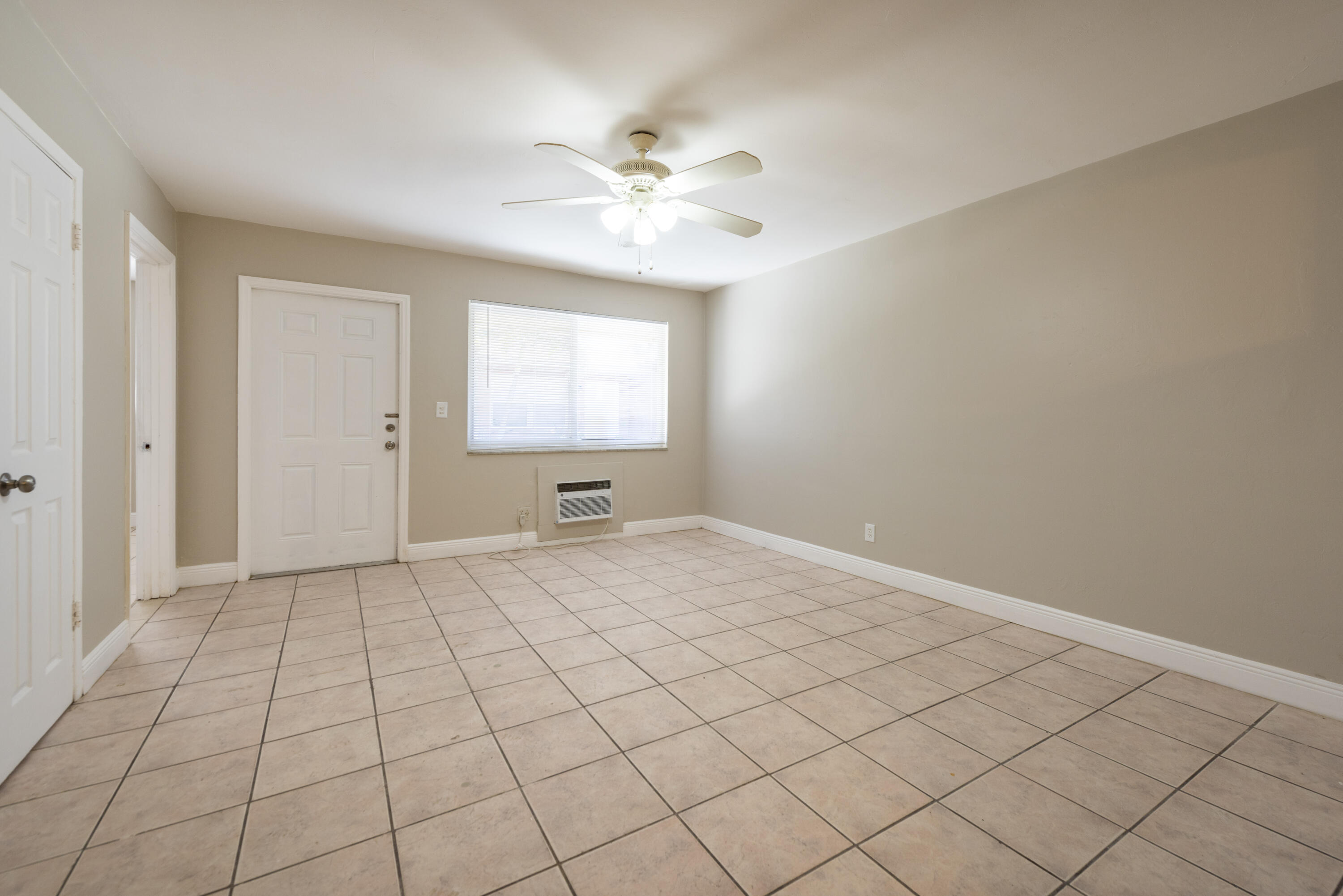 1108 Nw 5th Avenue 2 Property Photo 6