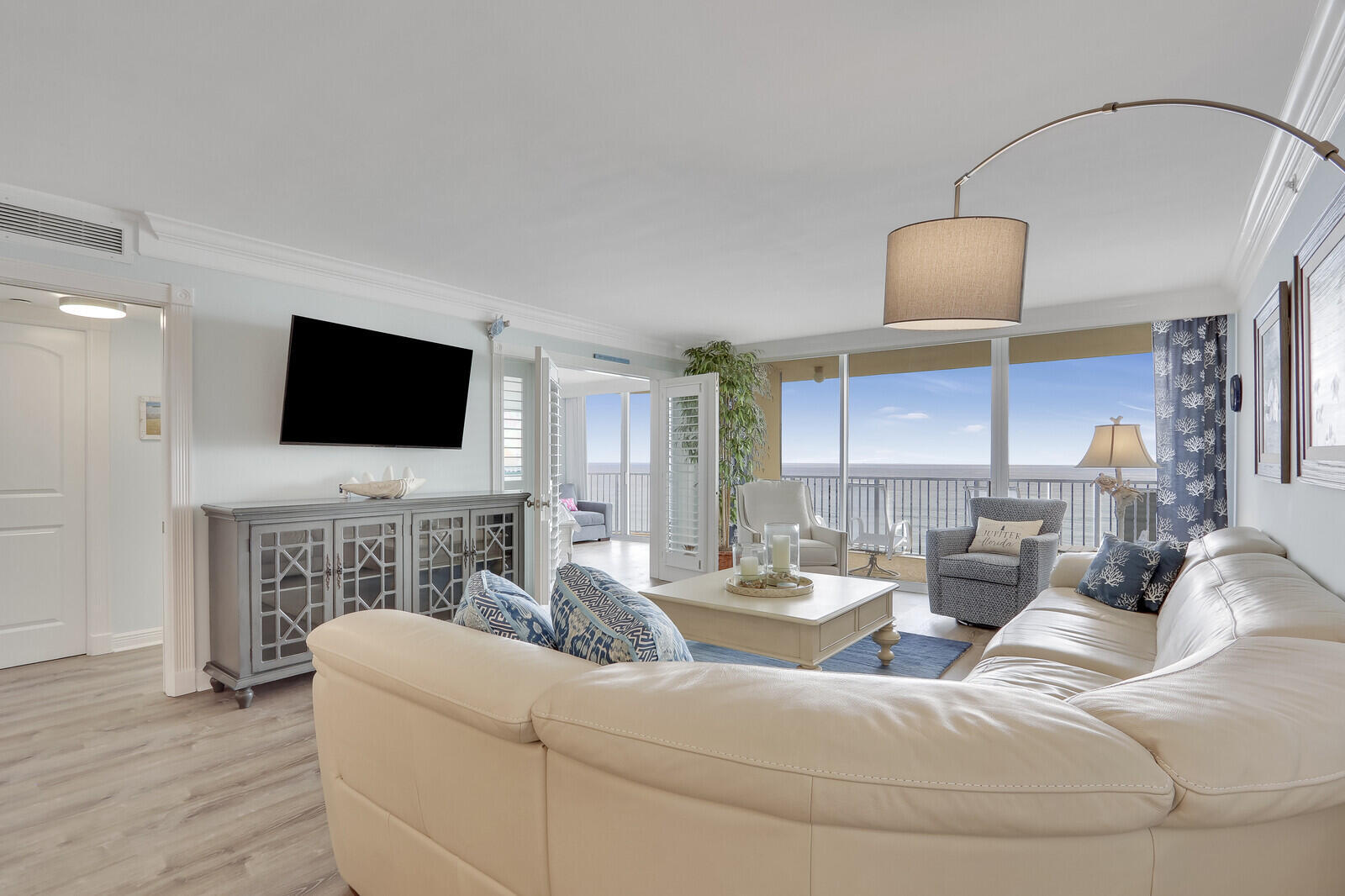 200 S Beach Road 802 Property Photo 19