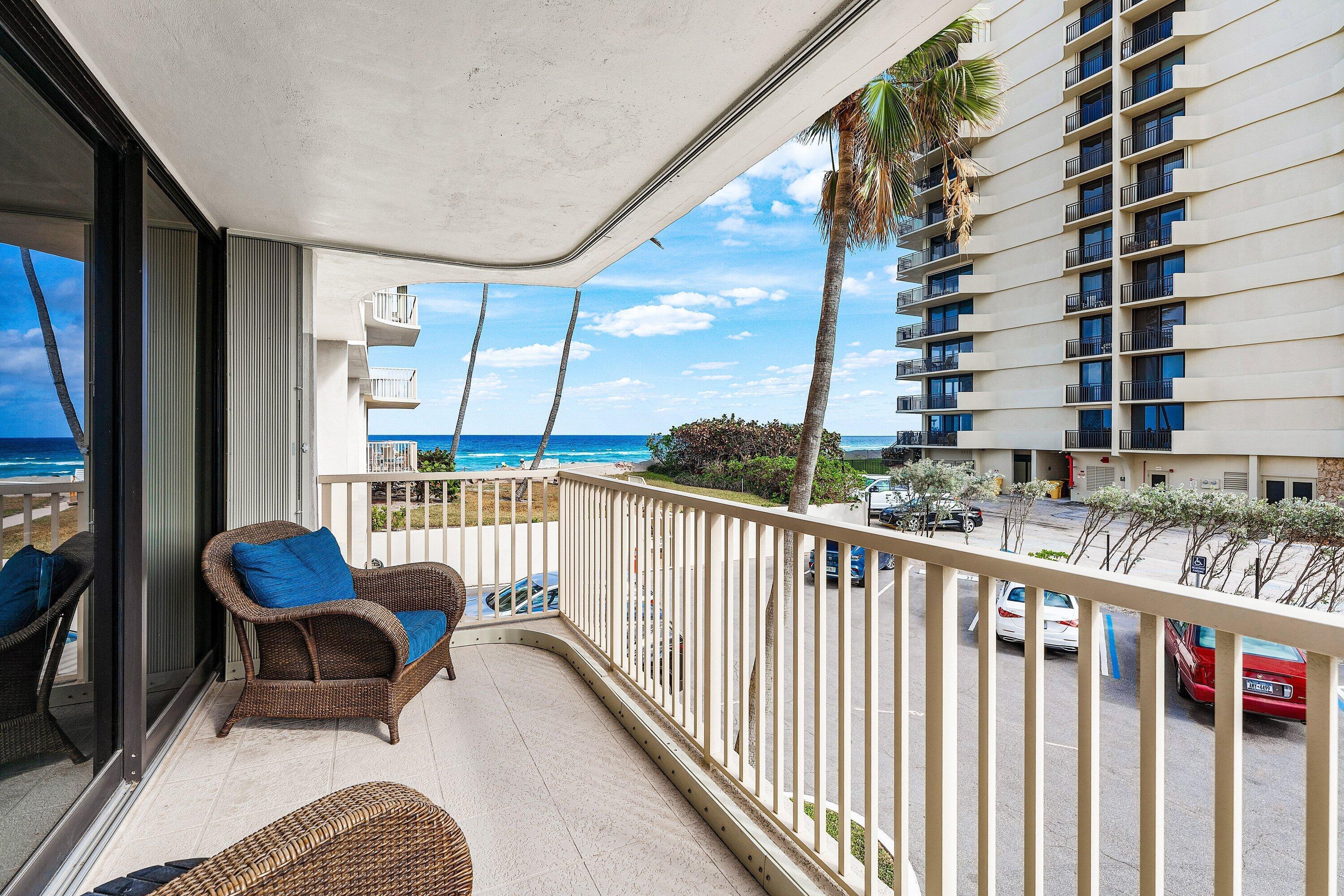 5480 N Ocean Drive A1c Property Photo 25