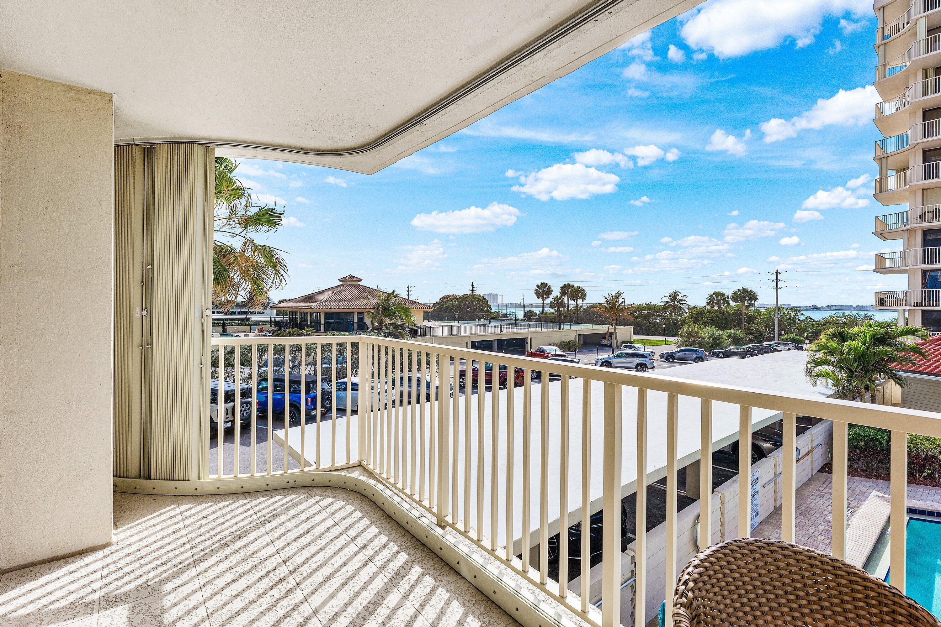 5480 N Ocean Drive A1c Property Photo 28