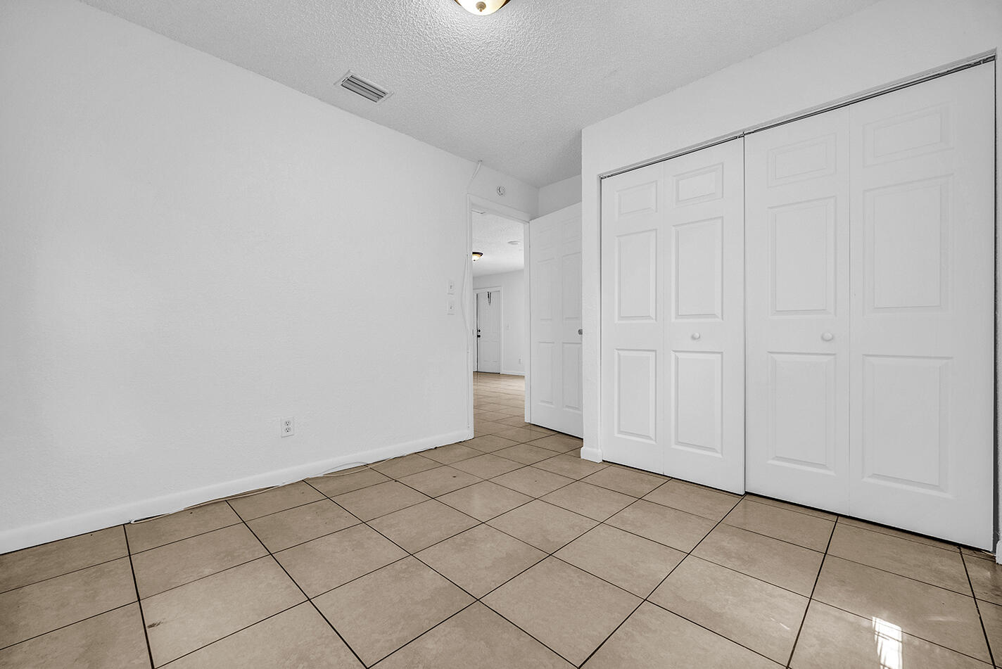 336 Ne 12th Avenue Property Photo 16