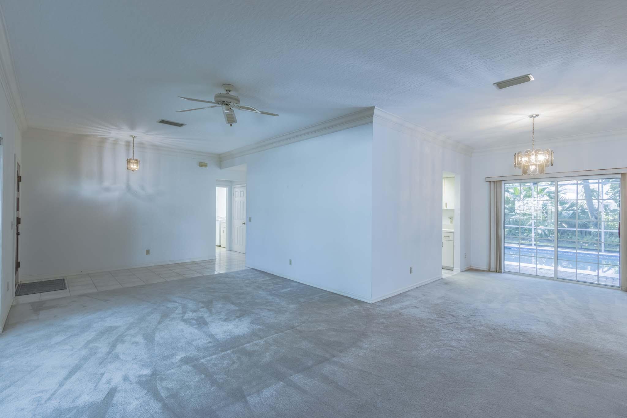 1027 Mangrove Lane Property Photo 6