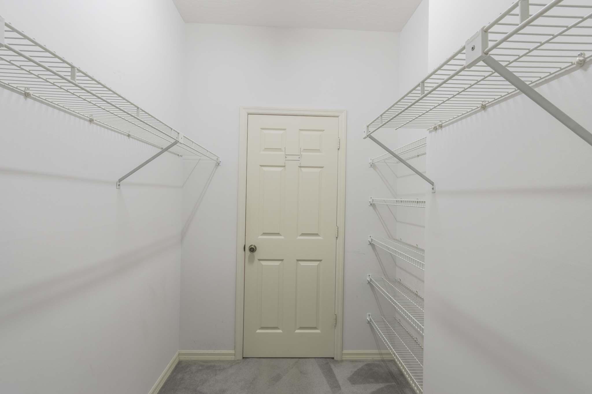 1027 Mangrove Lane Property Photo 22