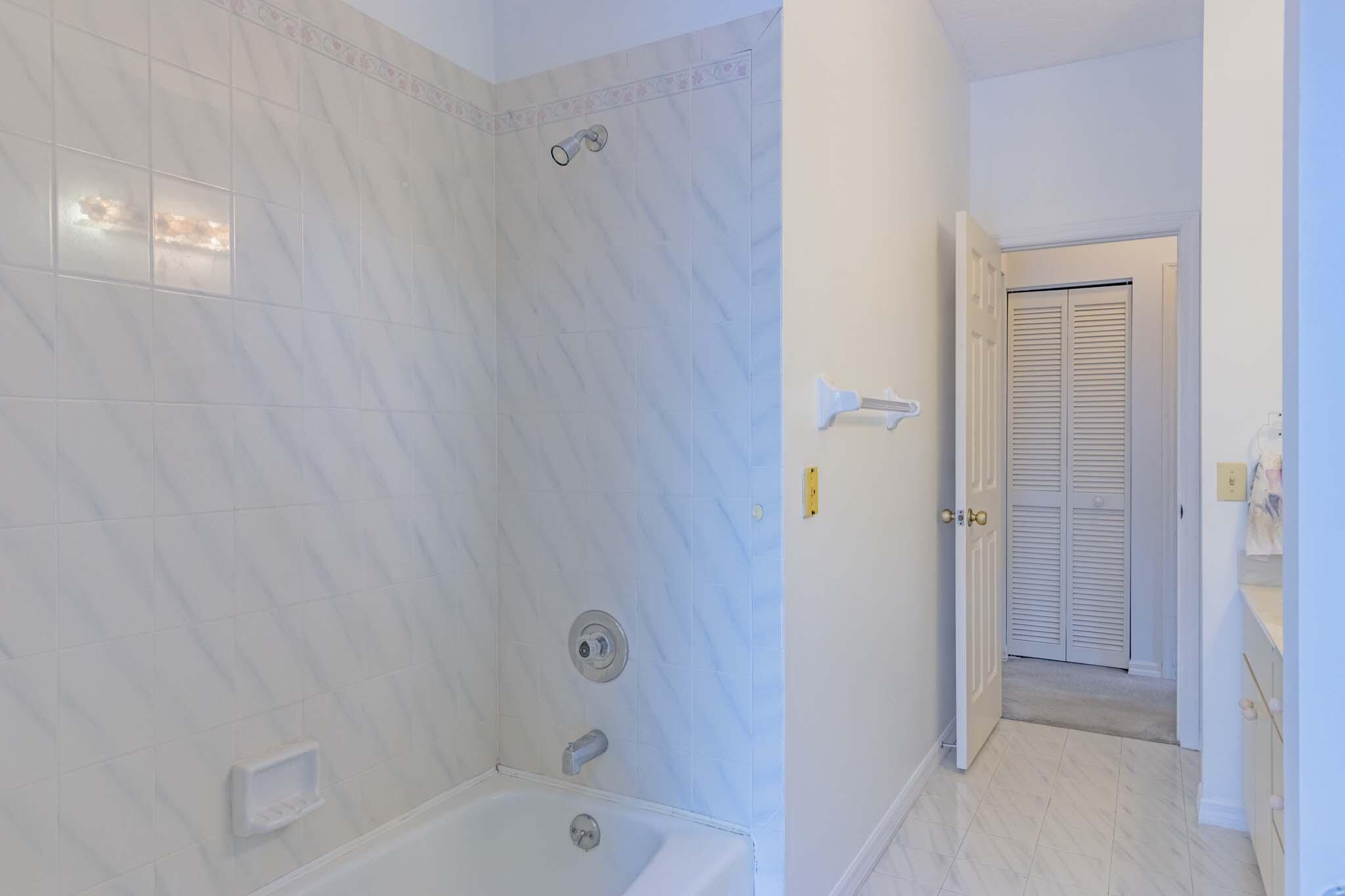 1027 Mangrove Lane Property Photo 36
