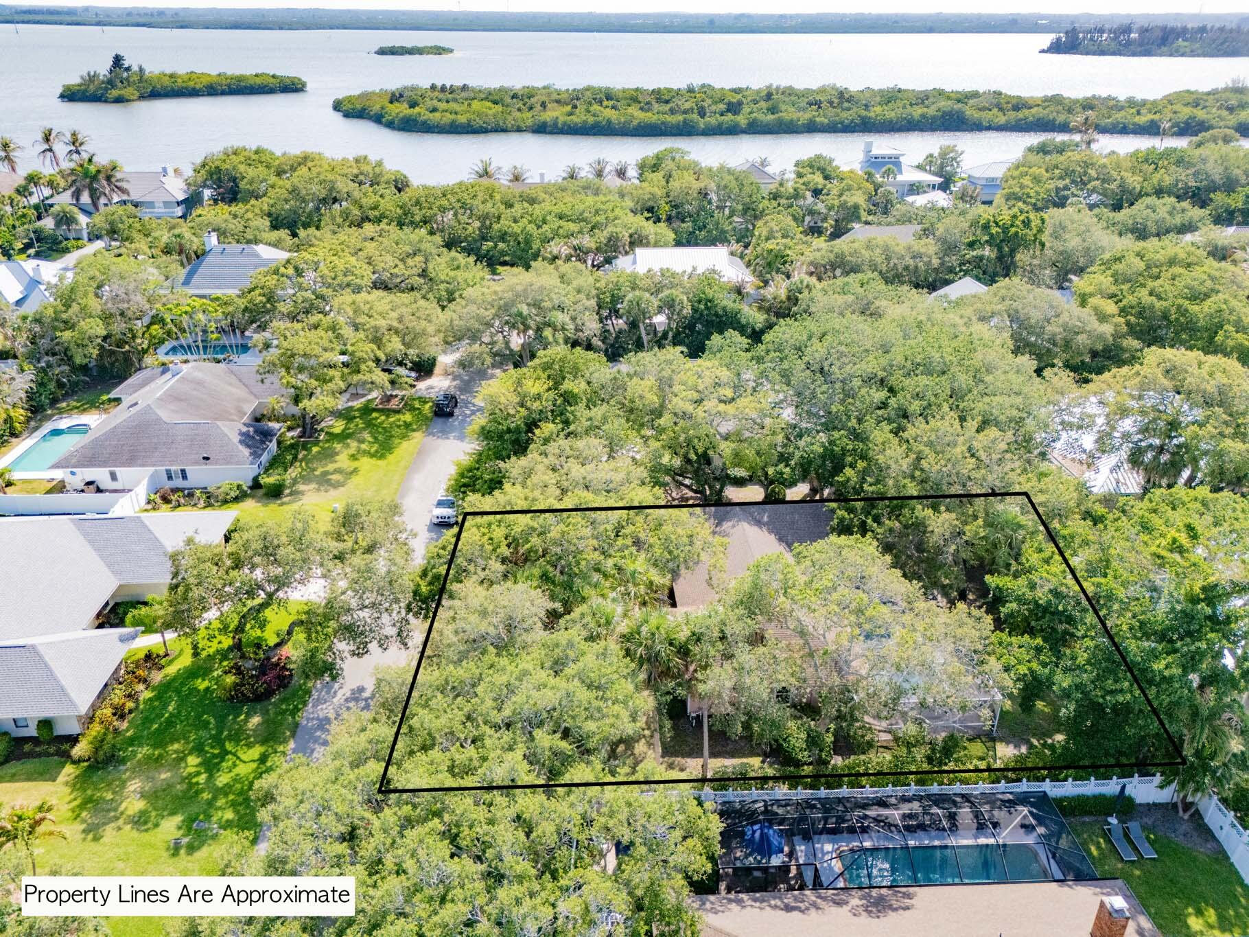 1027 Mangrove Lane Property Photo 45