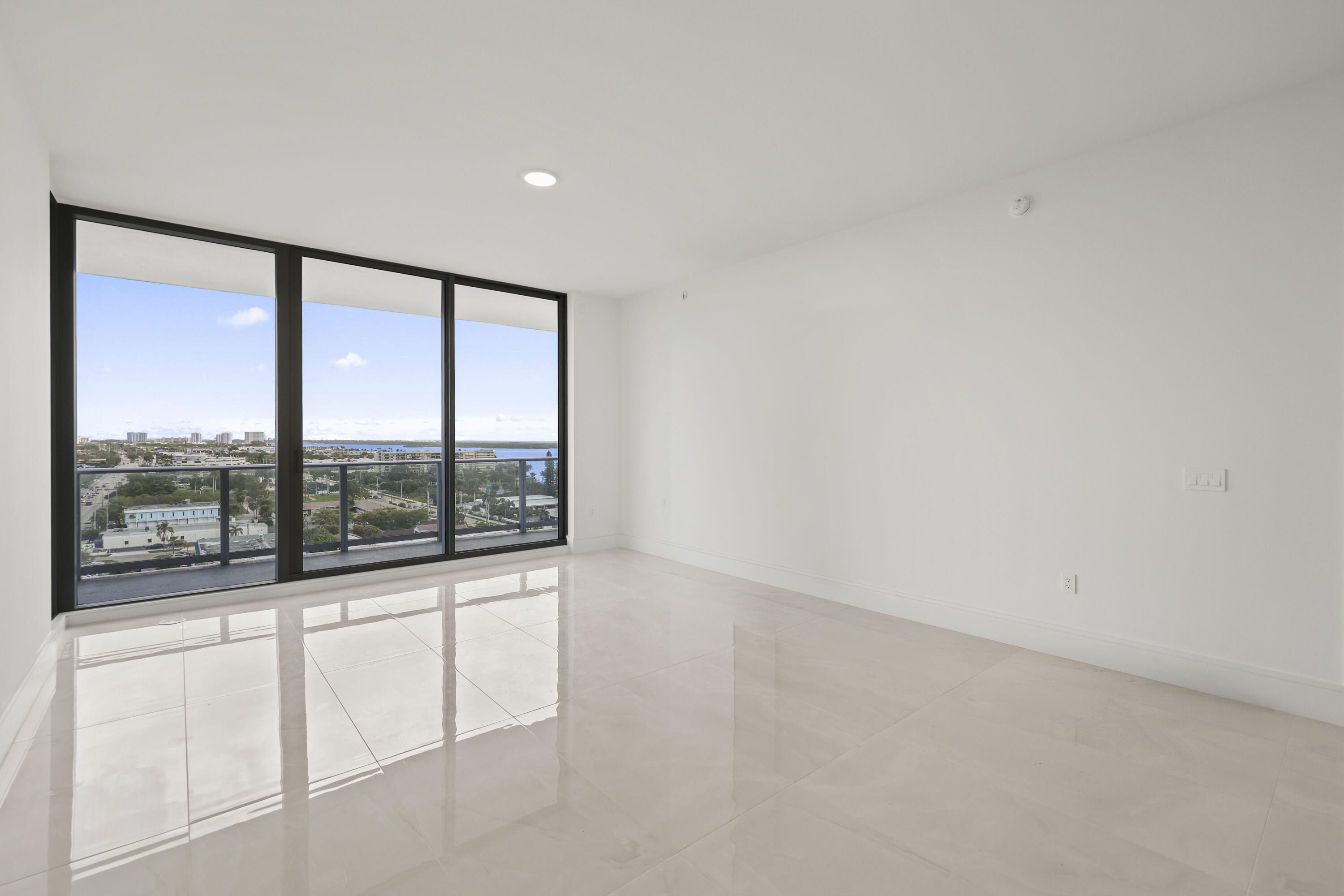 220 Lake Shore Drive 1121 Property Photo 13