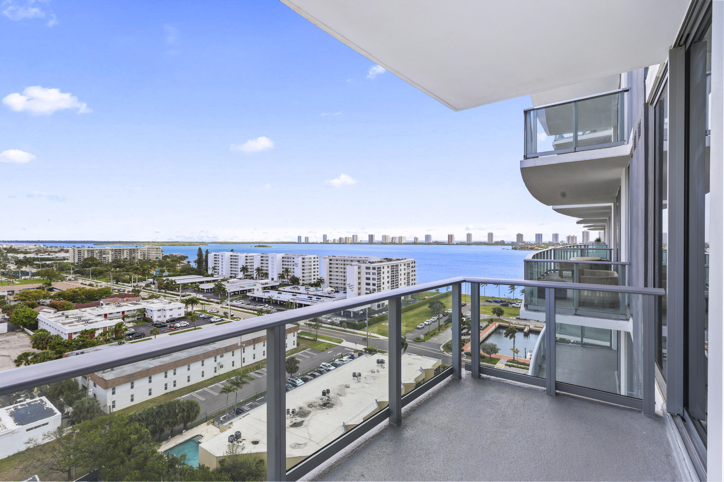 220 Lake Shore Drive 1121 Property Photo 30