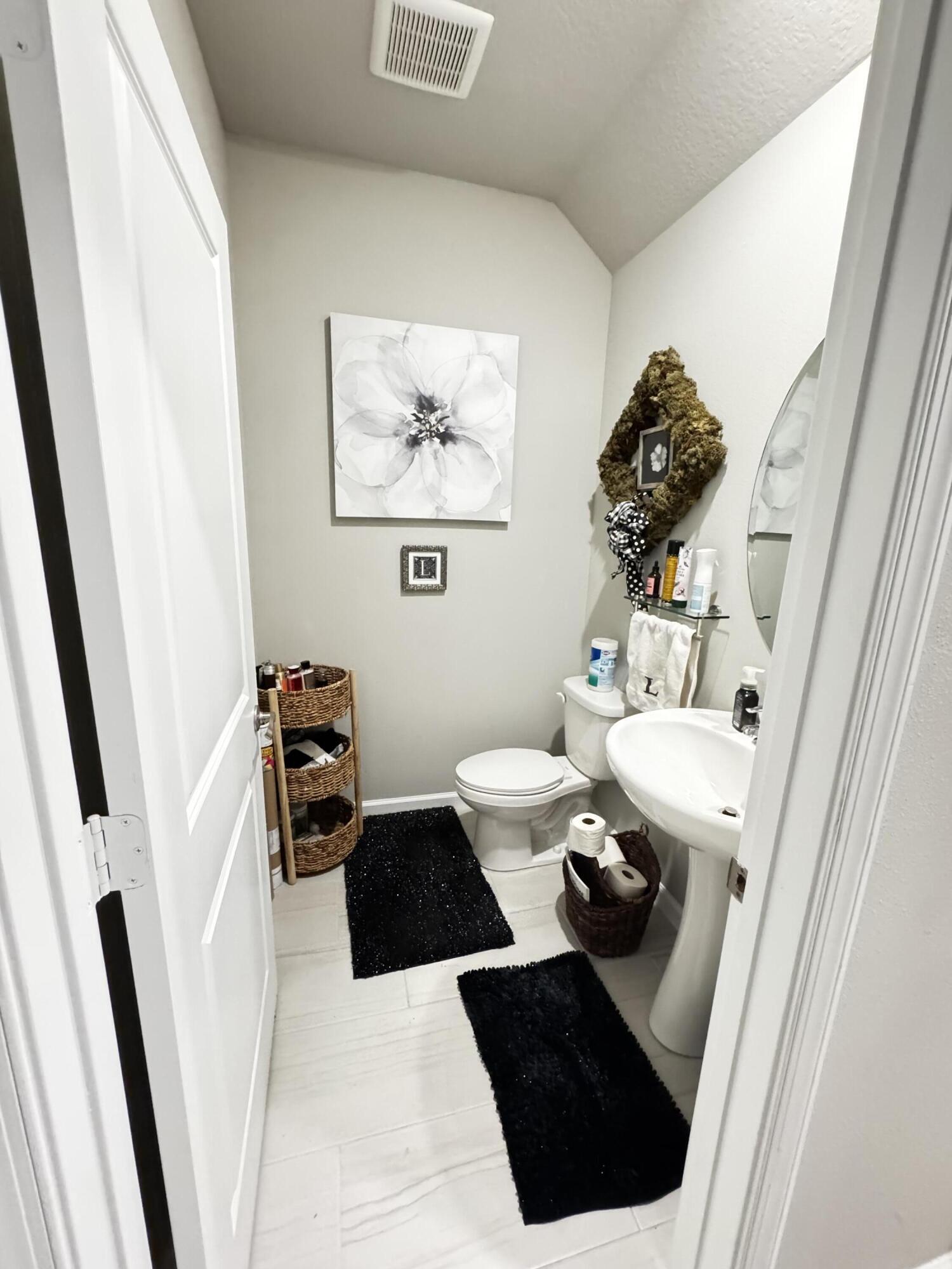 5646 Se Edgewater Circle Property Photo 8