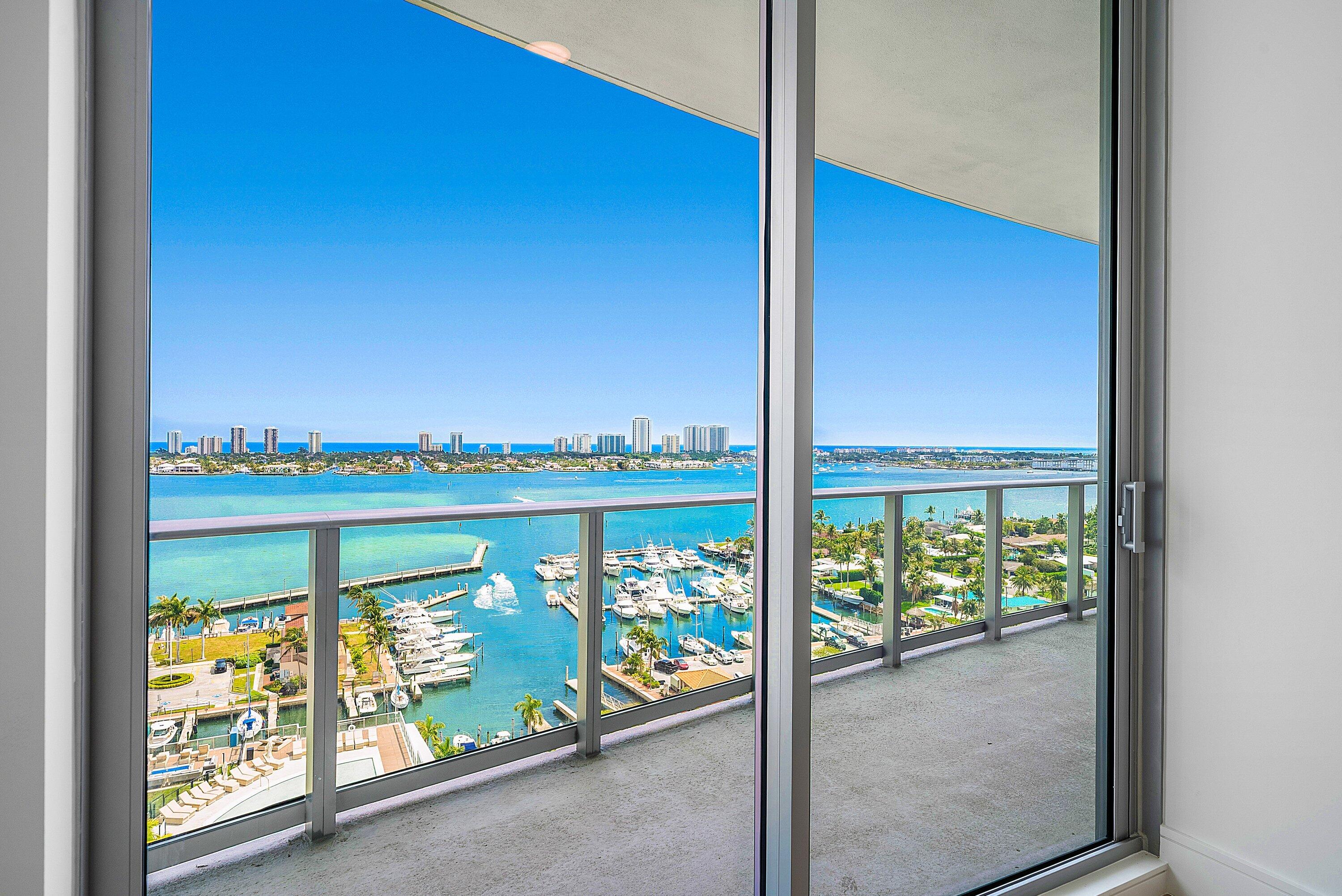 220 Lake Shore Drive 1508 Property Photo 16