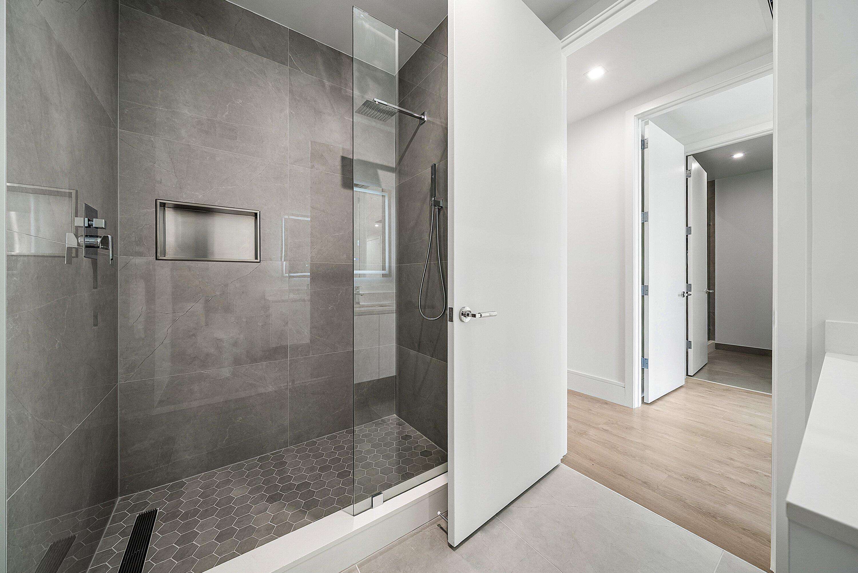 220 Lake Shore Drive 1508 Property Photo 31