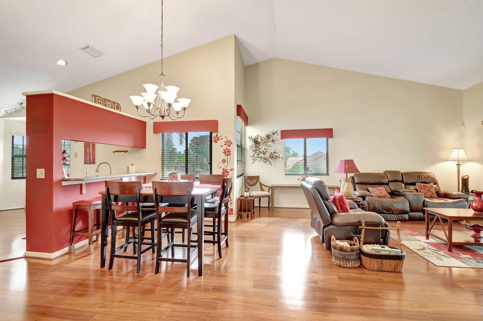7709 Lexington Club Boulevard C Property Photo 5