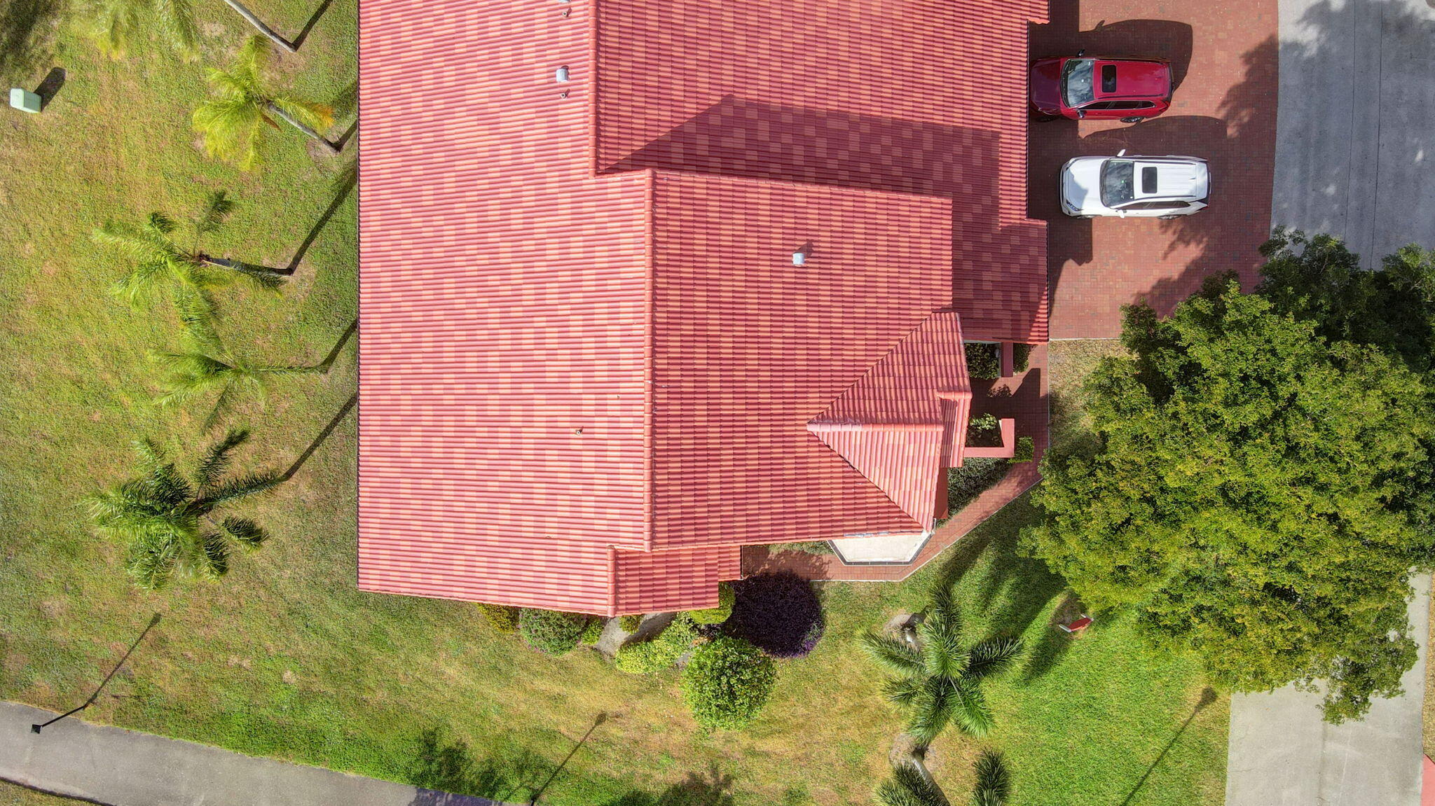 7709 Lexington Club Boulevard C Property Photo 20