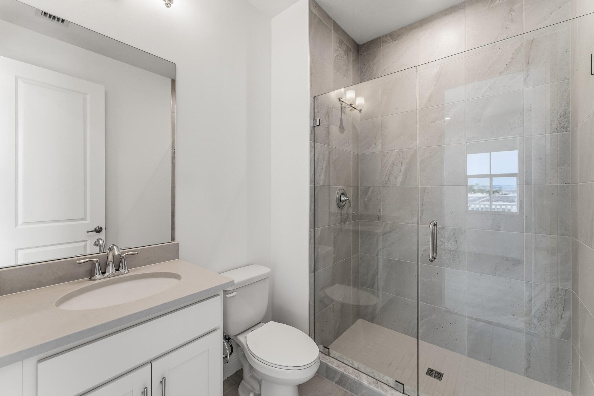910 Sw Newfield Avenue Property Photo 17
