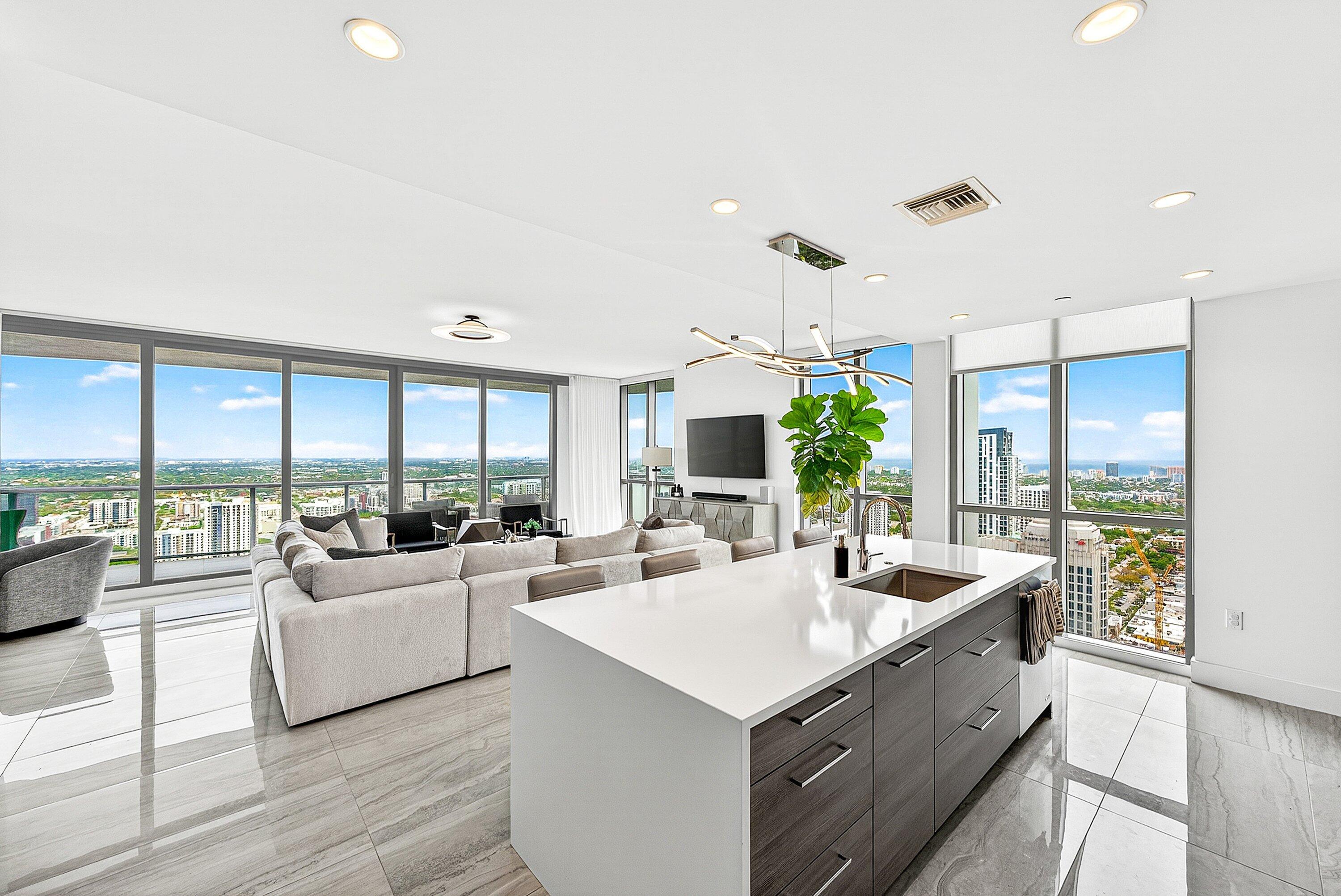 100 E Las Olas Boulevard 4301 Property Photo 7