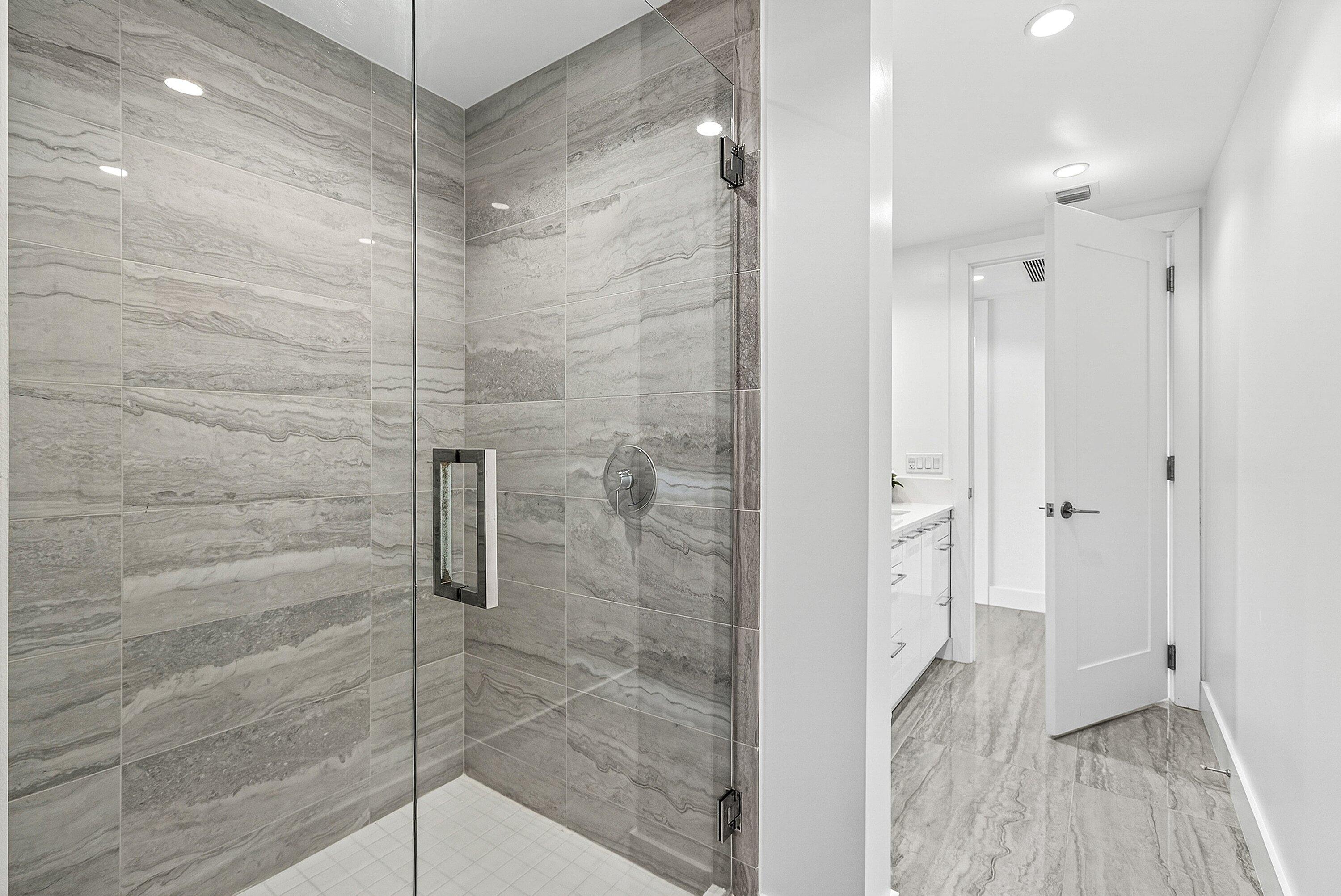 100 E Las Olas Boulevard 4301 Property Photo 32
