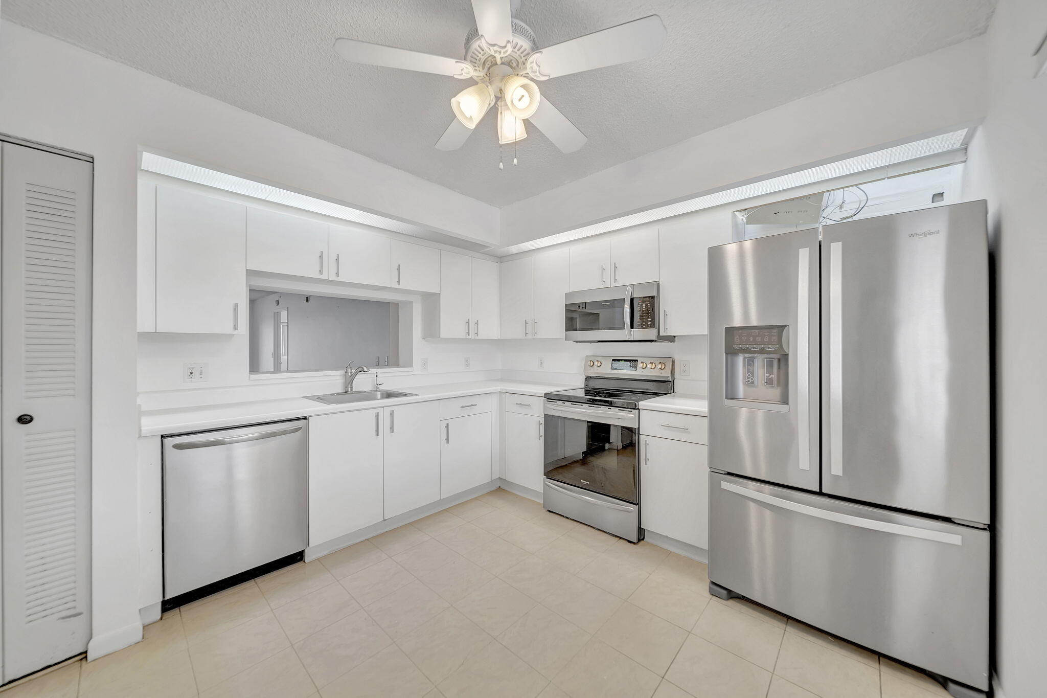 801 Sw 141st Avenue 306-o Property Photo 7