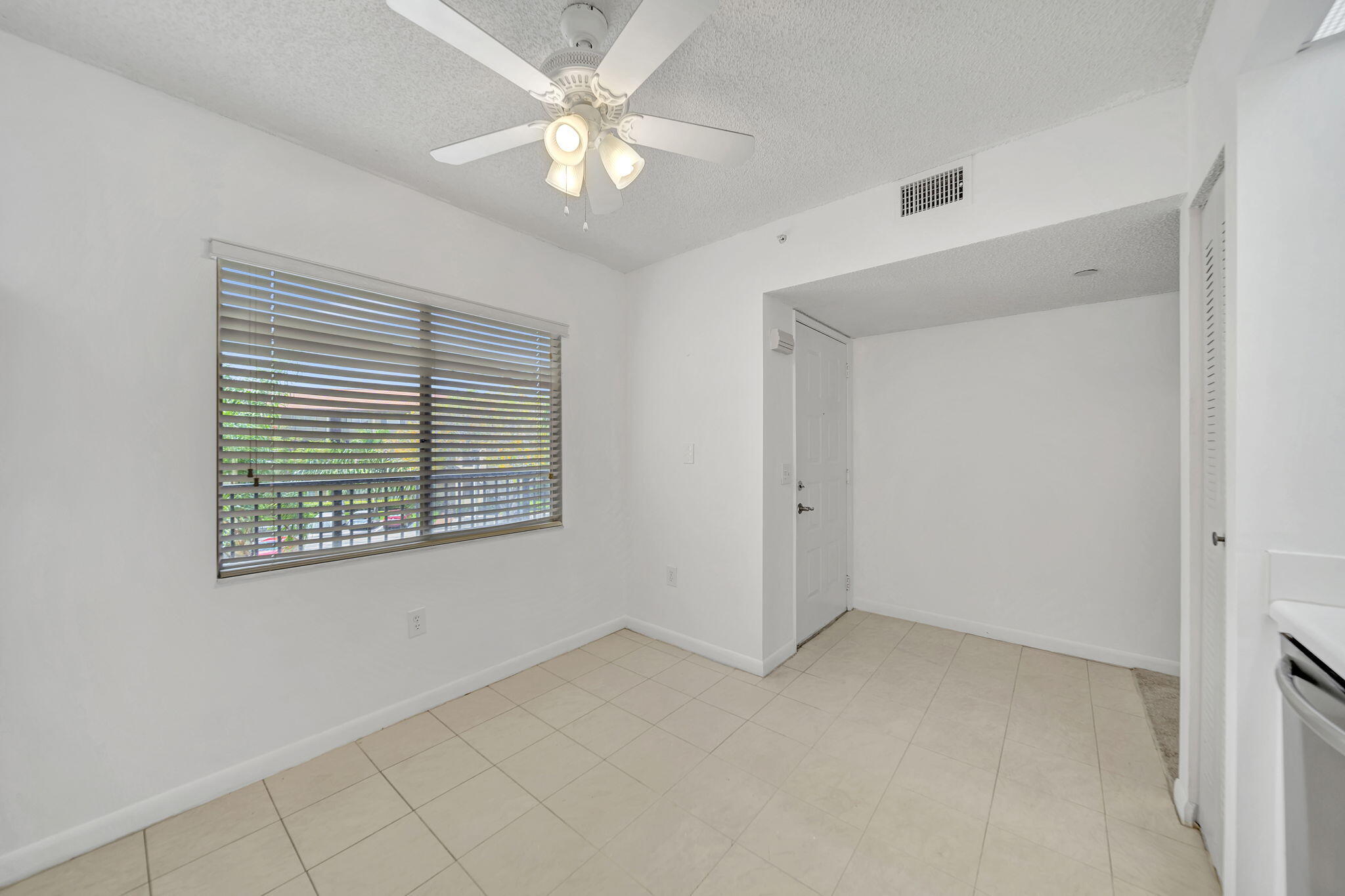 801 Sw 141st Avenue 306-o Property Photo 10