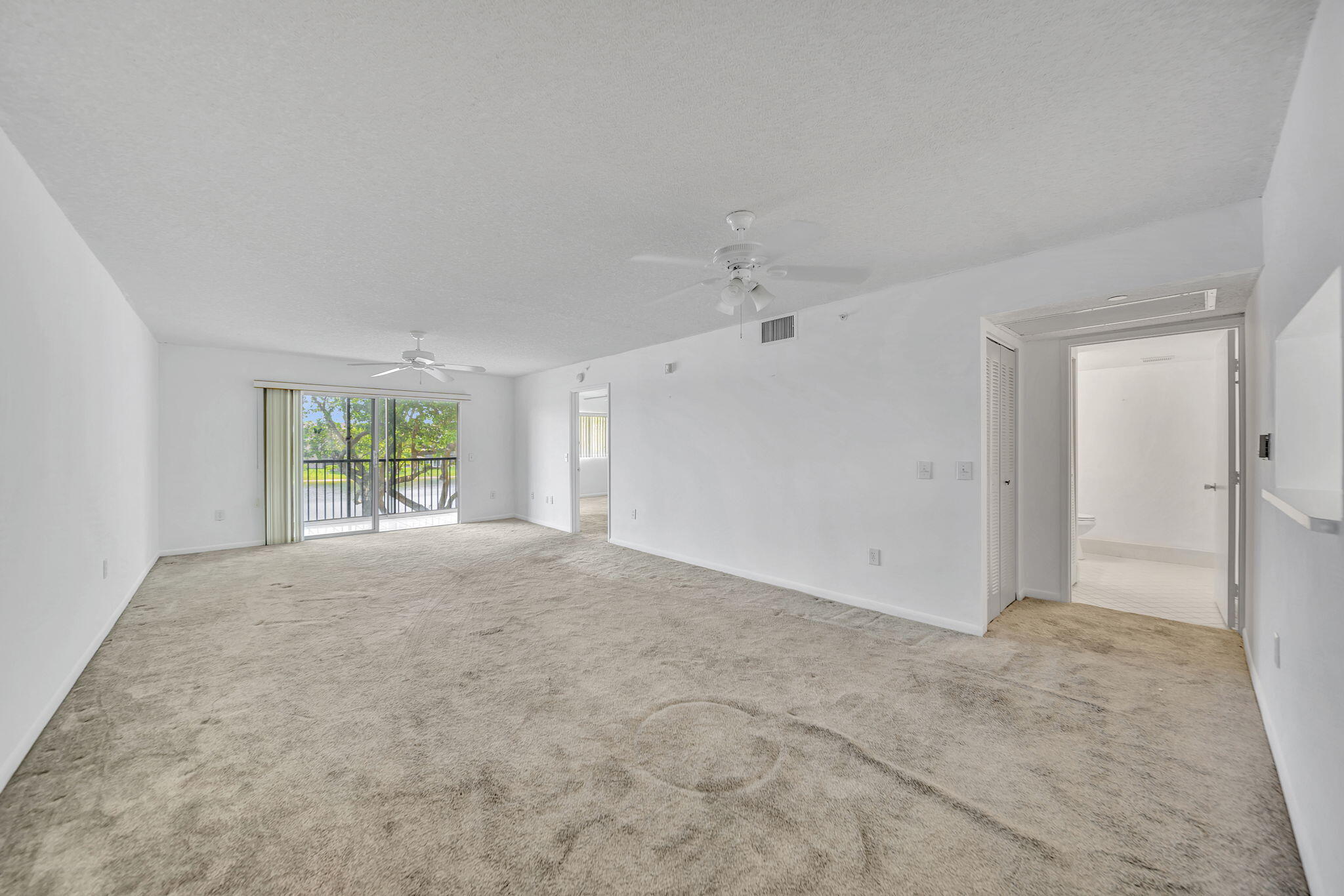 801 Sw 141st Avenue 306-o Property Photo 11