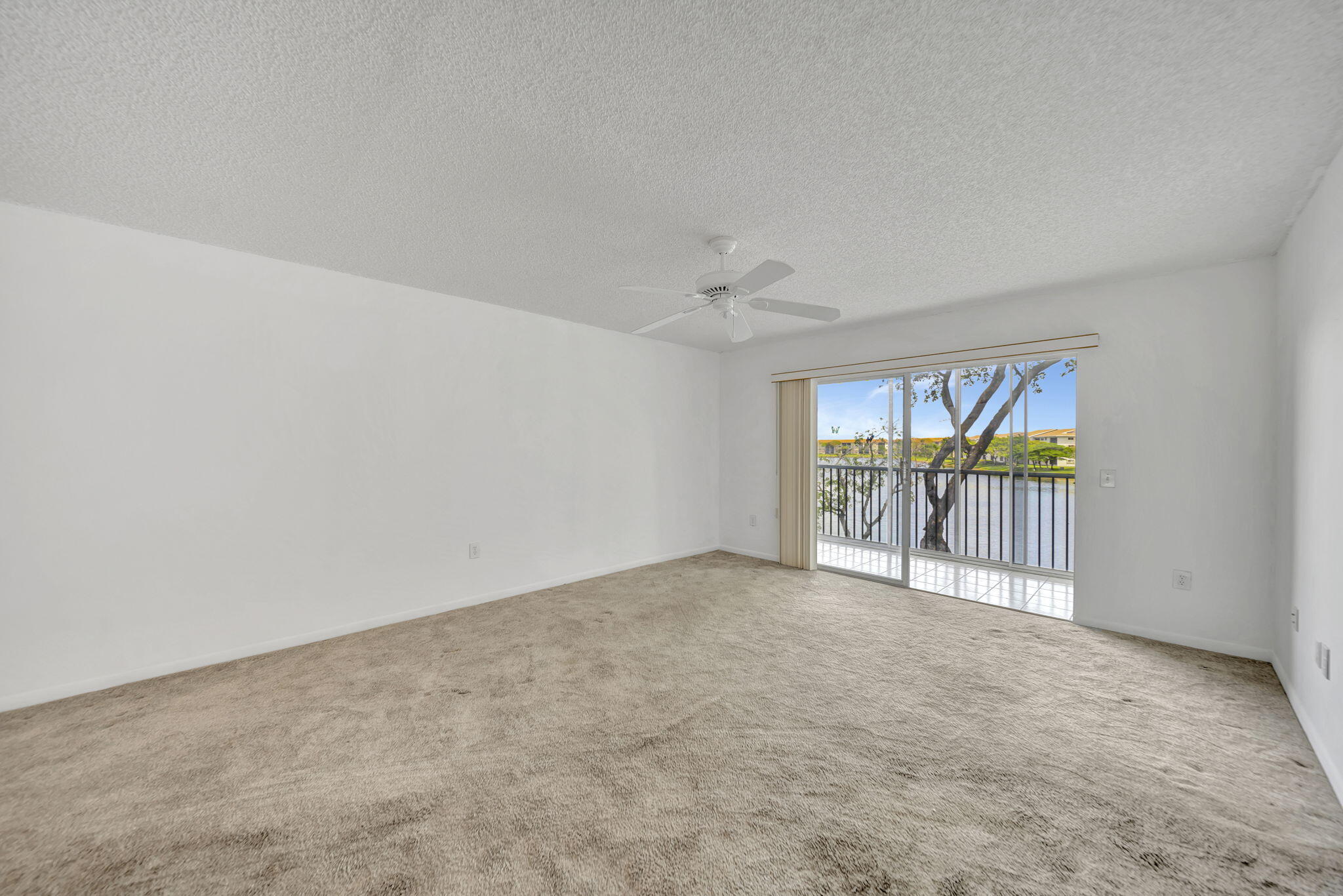 801 Sw 141st Avenue 306-o Property Photo 17