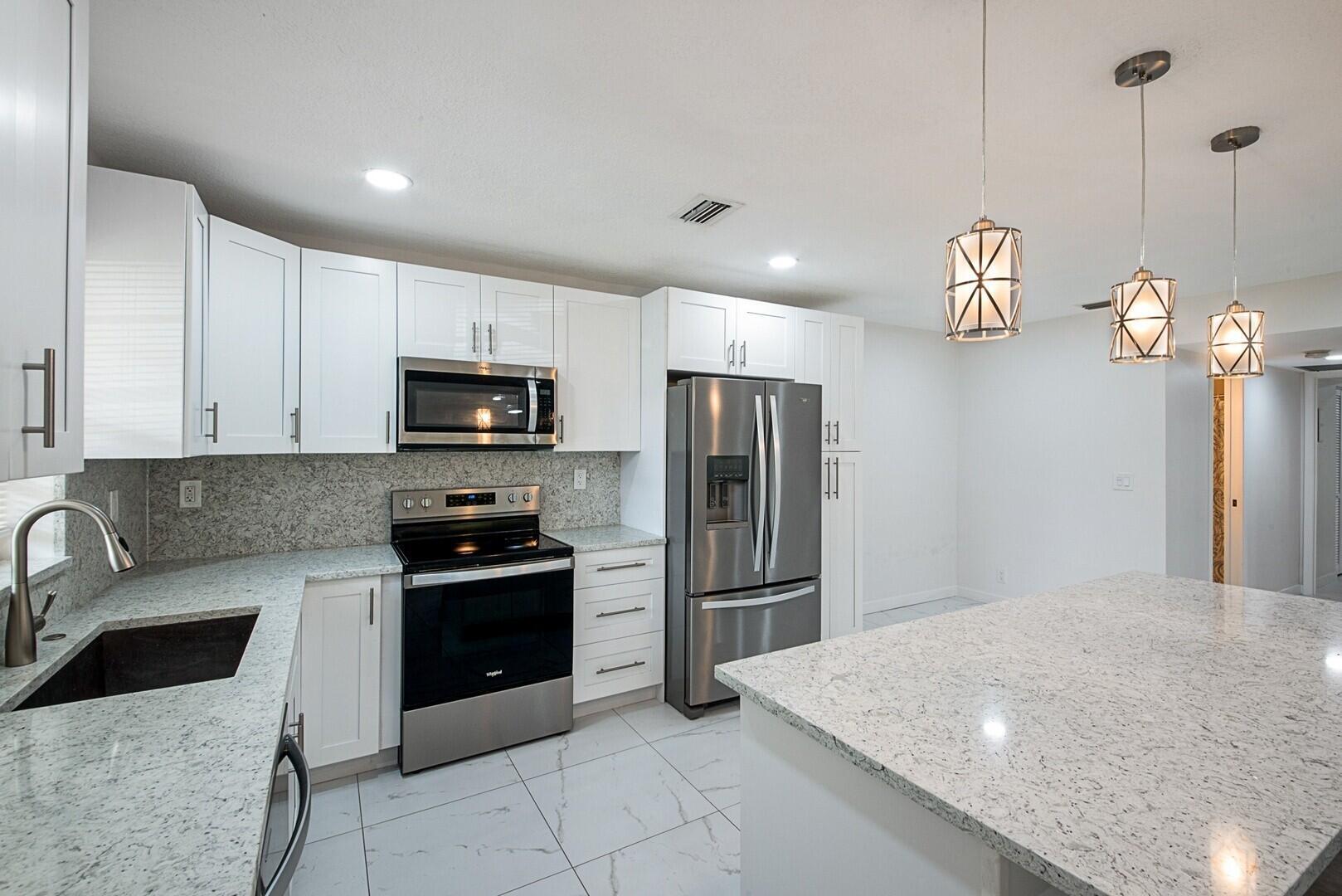 5220 Nesting Way D Property Photo 7