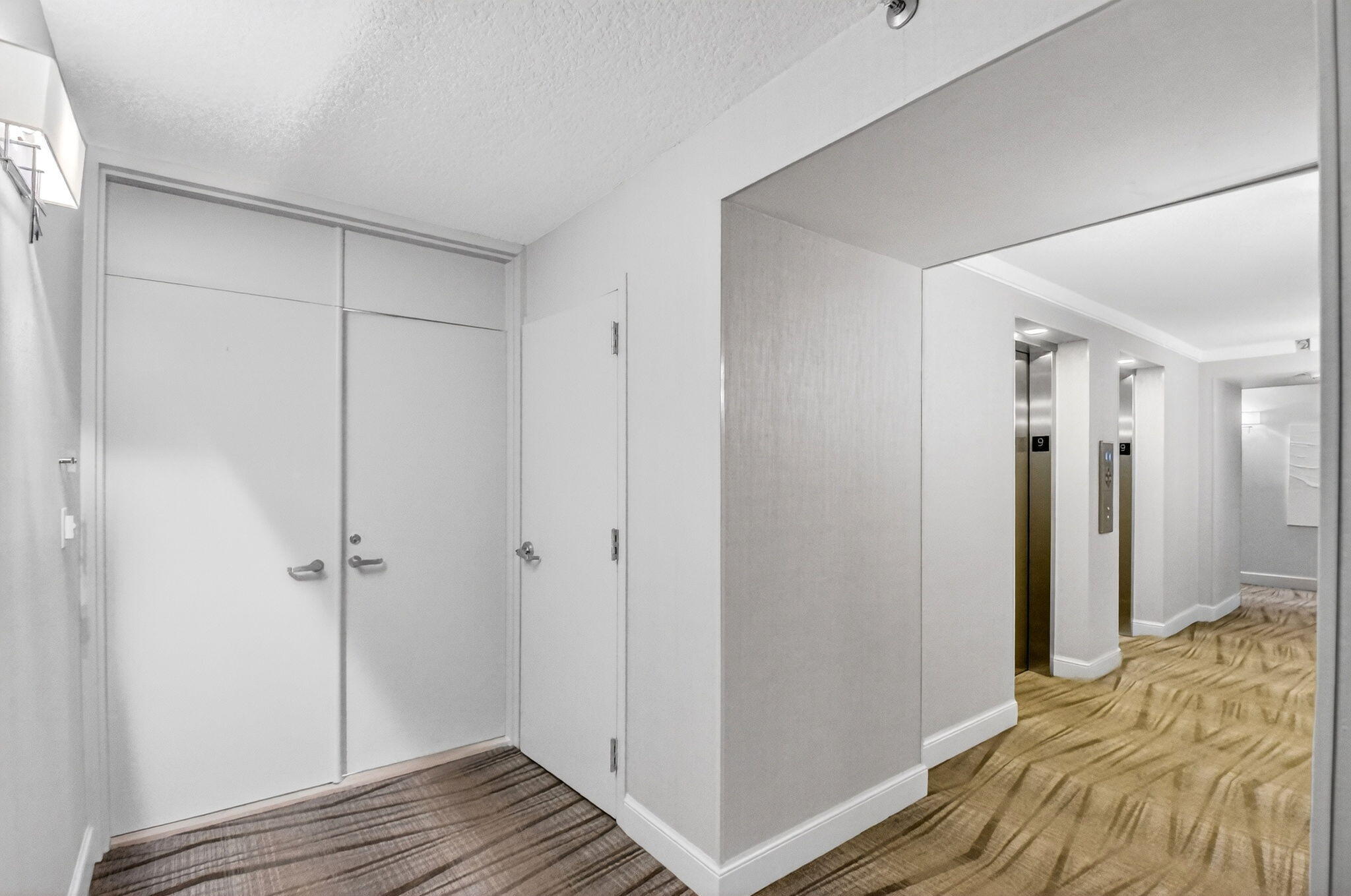 5540 N Ocean Drive 9b Property Photo 57