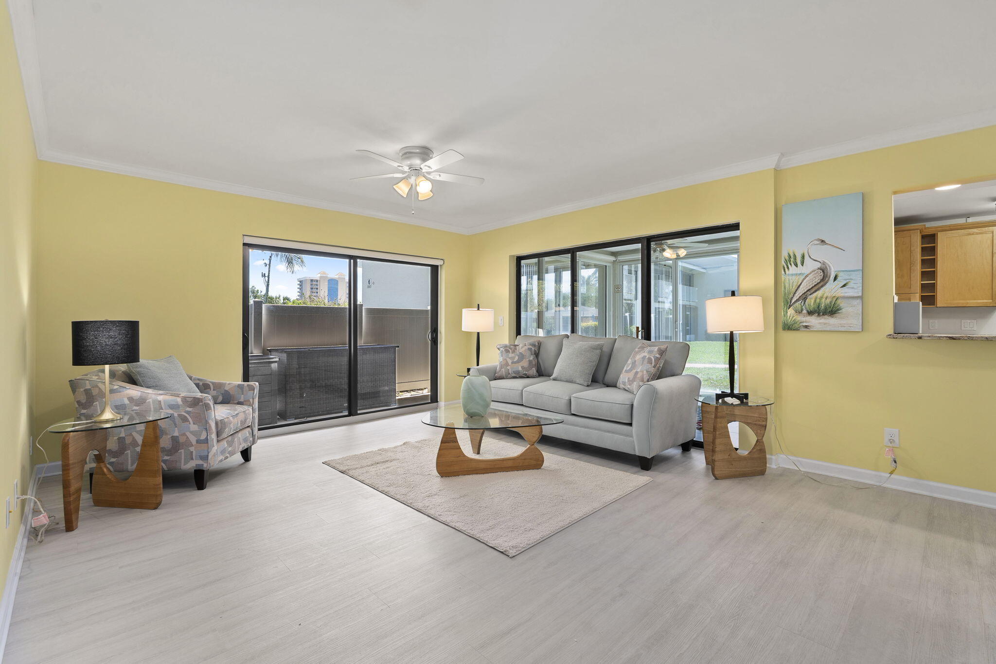 3209 S Lakeview Circle 8-101 Property Photo 9