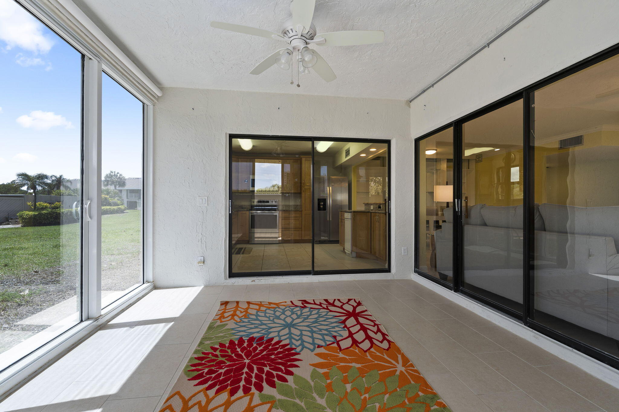 3209 S Lakeview Circle 8-101 Property Photo 17