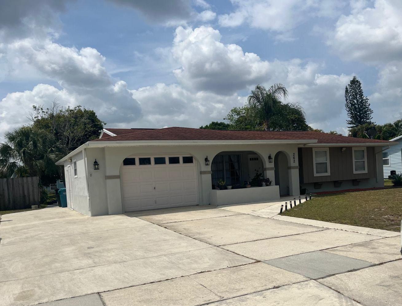 262 Ne Floresta Drive Property Photo 1