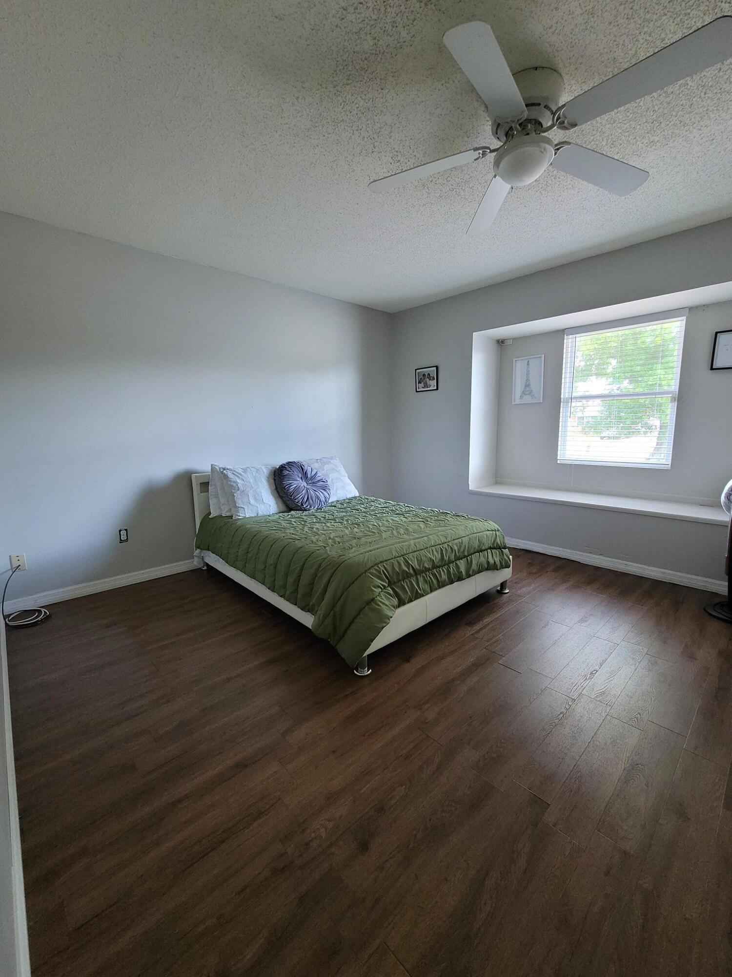 262 Ne Floresta Drive Property Photo 17