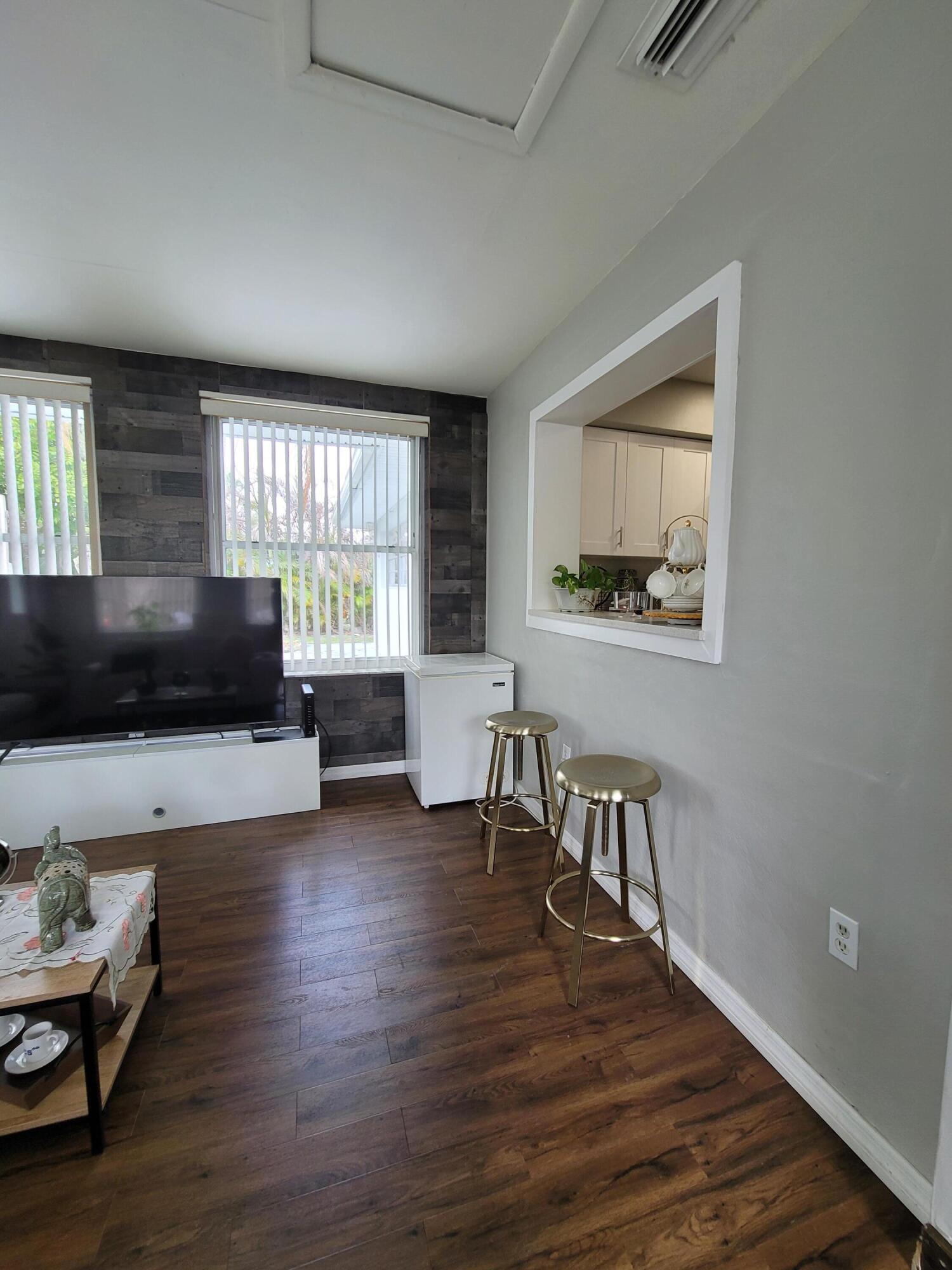 262 Ne Floresta Drive Property Photo 34