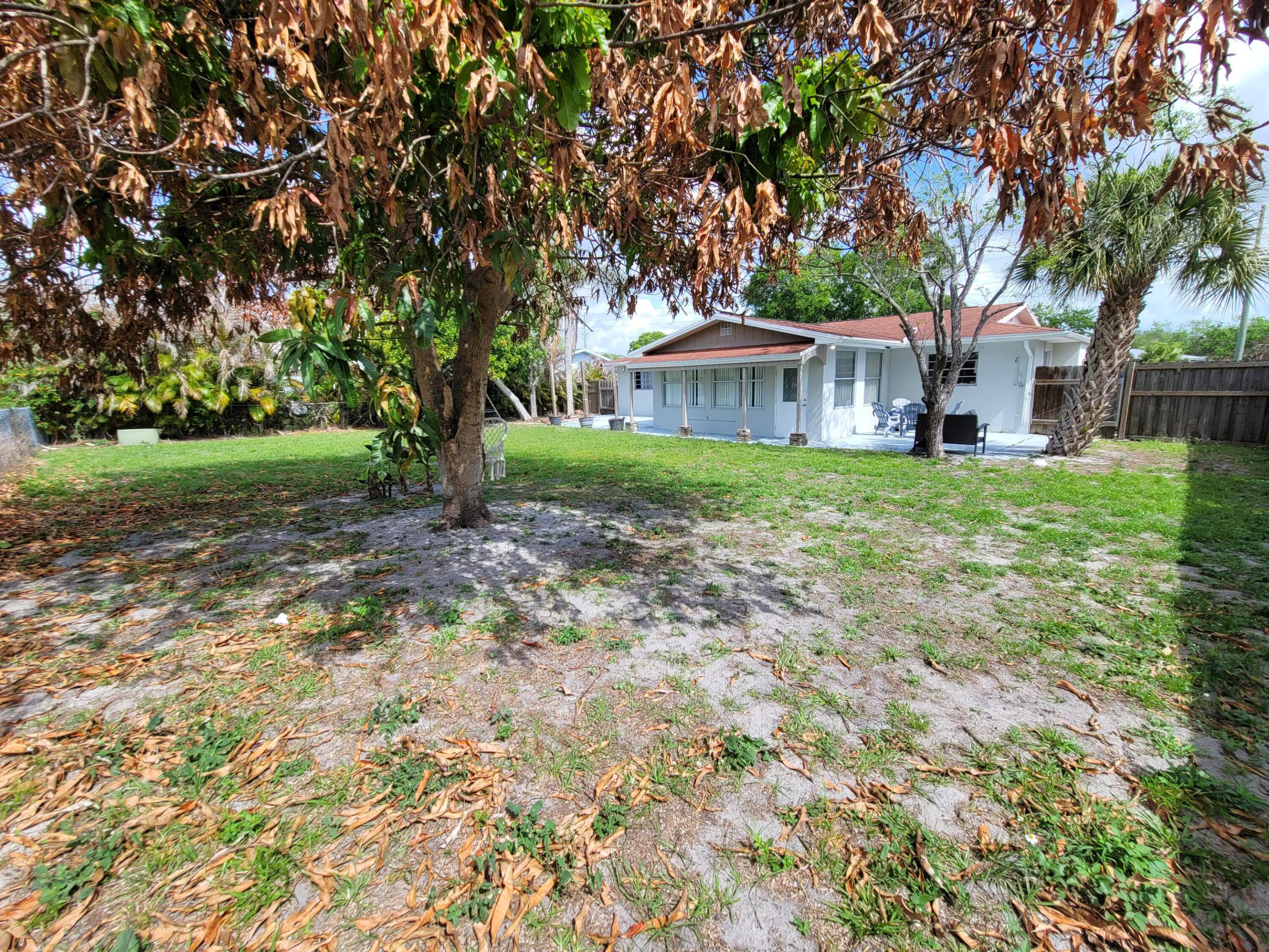 262 Ne Floresta Drive Property Photo 40