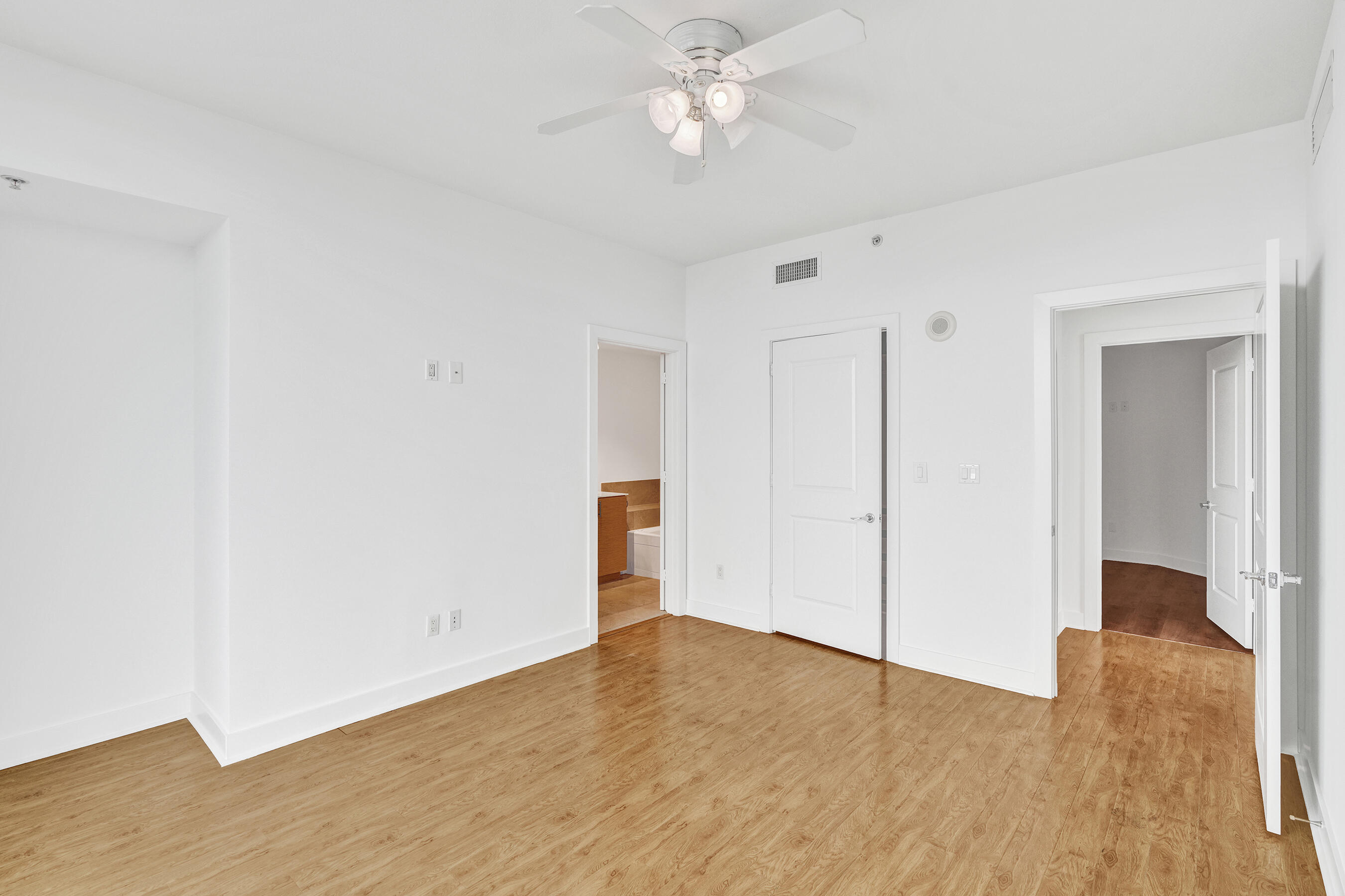 315 Ne 3rd Avenue 1201 Property Photo 19